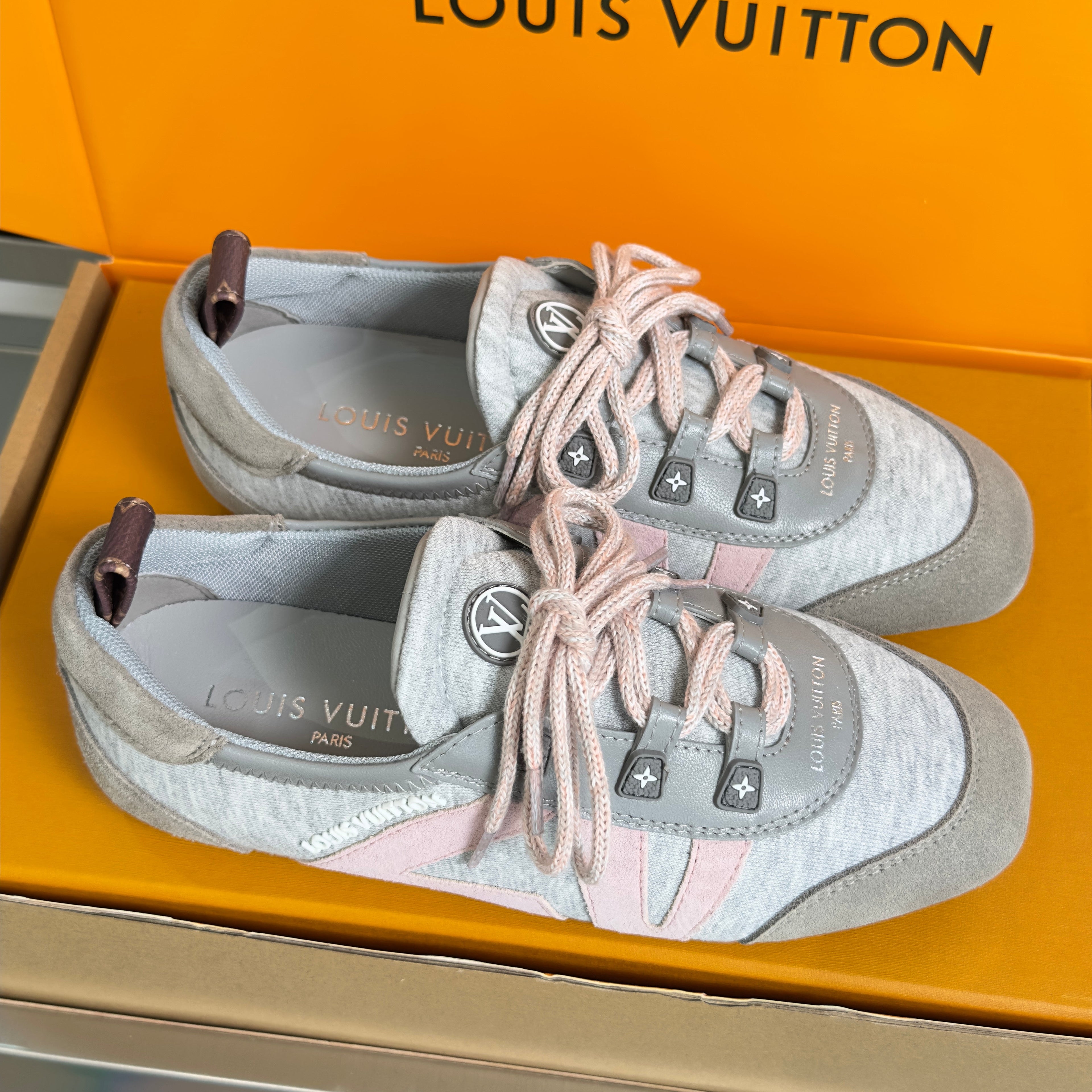 LV 26S SNEAKERINA SNEAKERS IN GREY FABRIC AND SUEDE