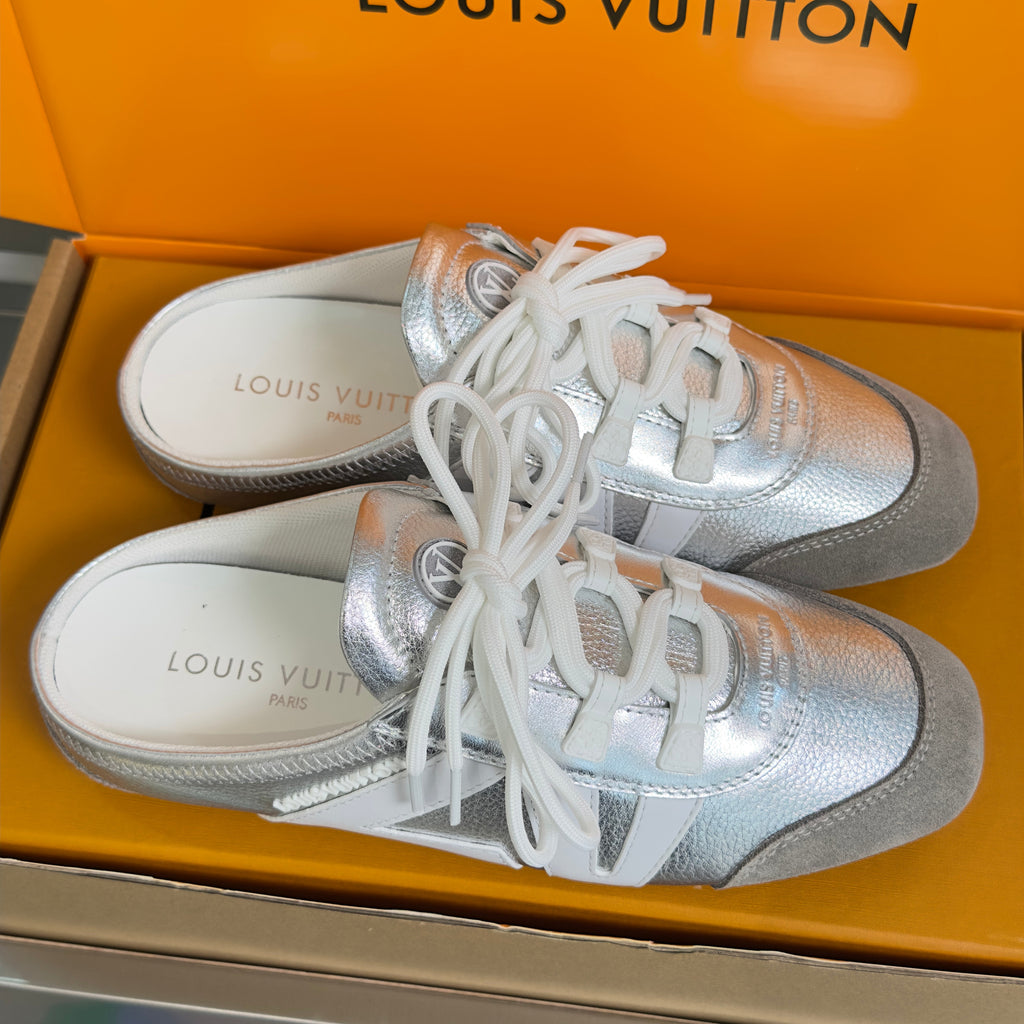 LV 26S SNEAKERINA OPEN BACK SNEAKERS IN SILVER CALFSKIN AND SUEDE