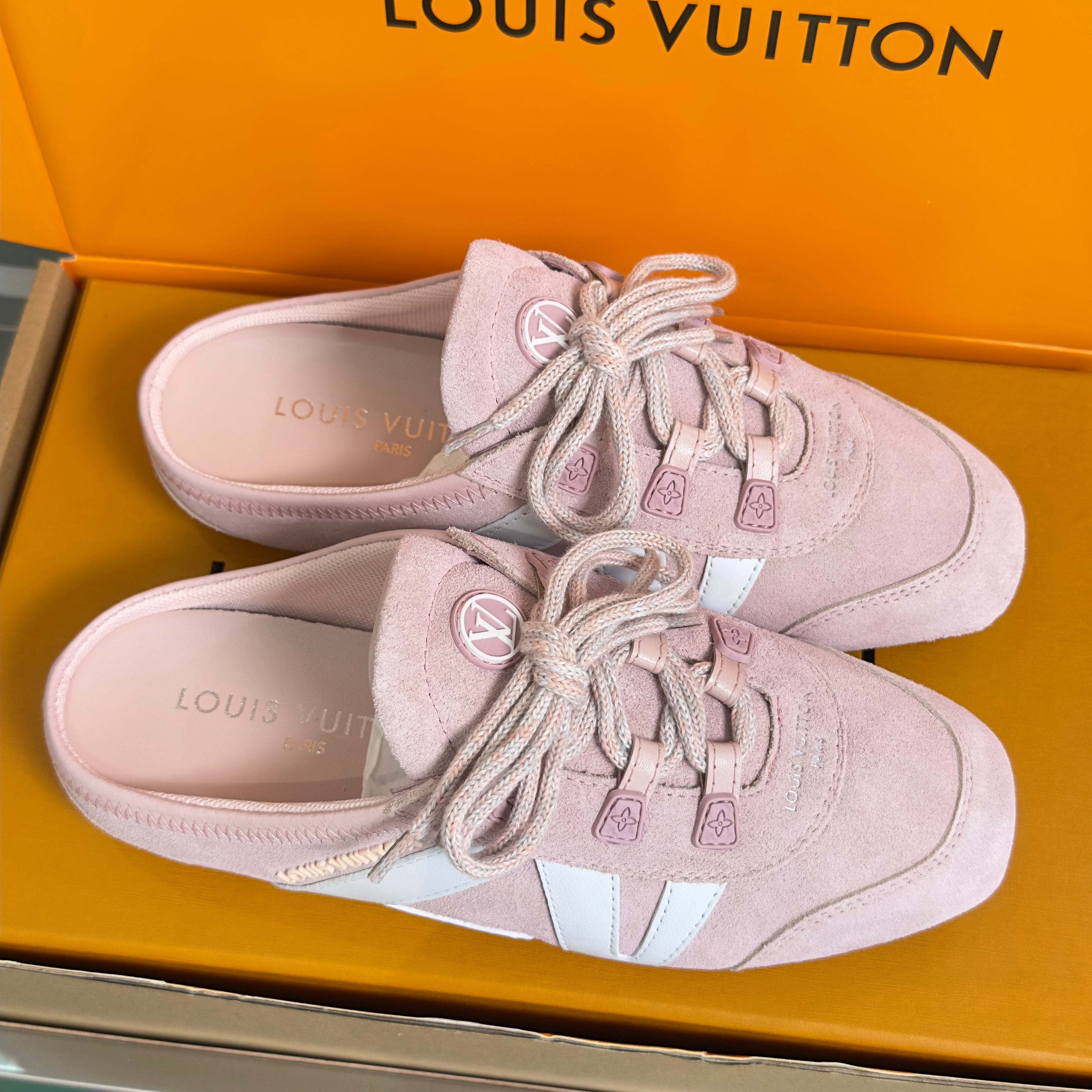LV 26S LACE UP MULE SNEAKERS IN LIGHT PINK SUEDE AND CALFSKIN