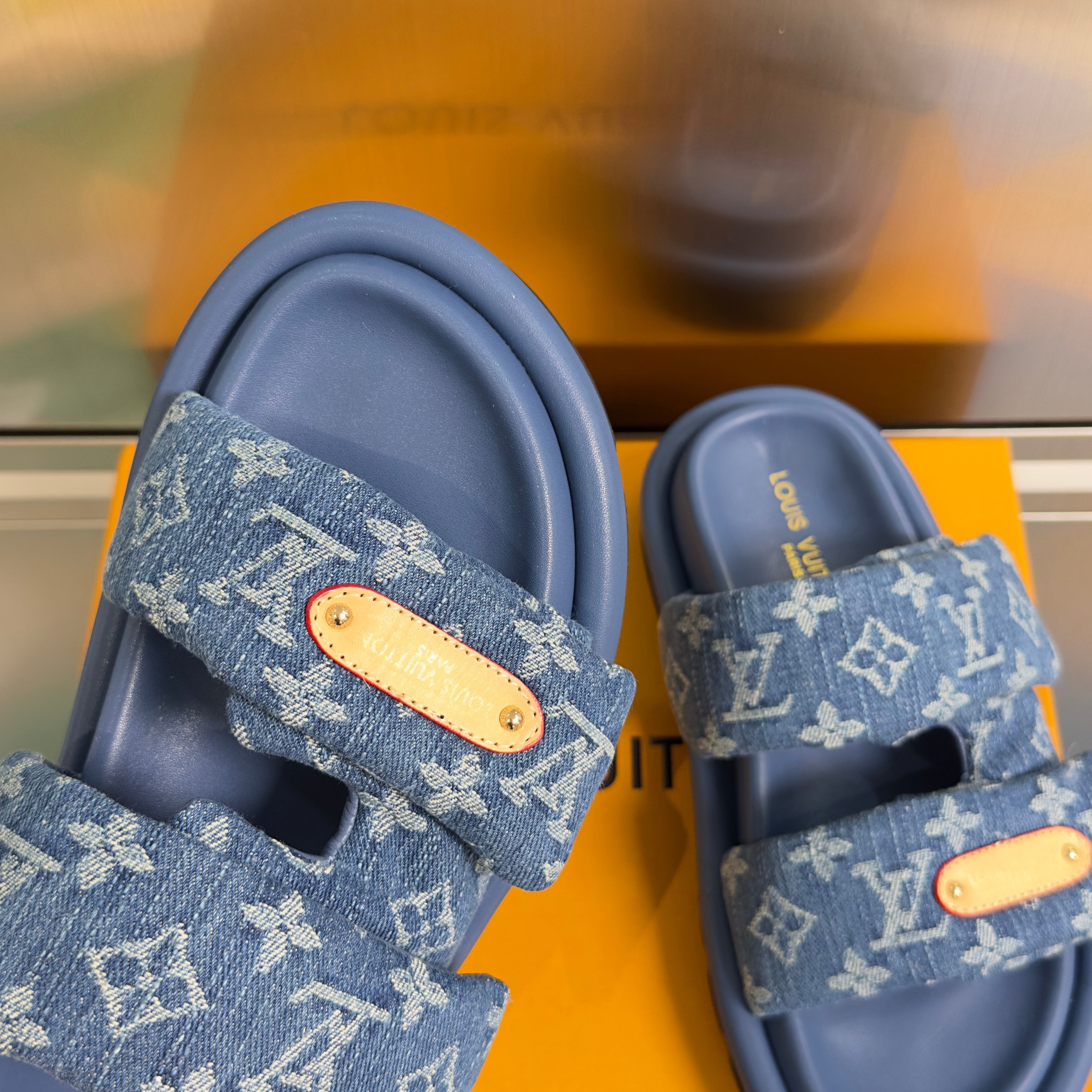 LV 26S PADDED SLIDES 40MM IN BLUE DENIM MONOGRAM