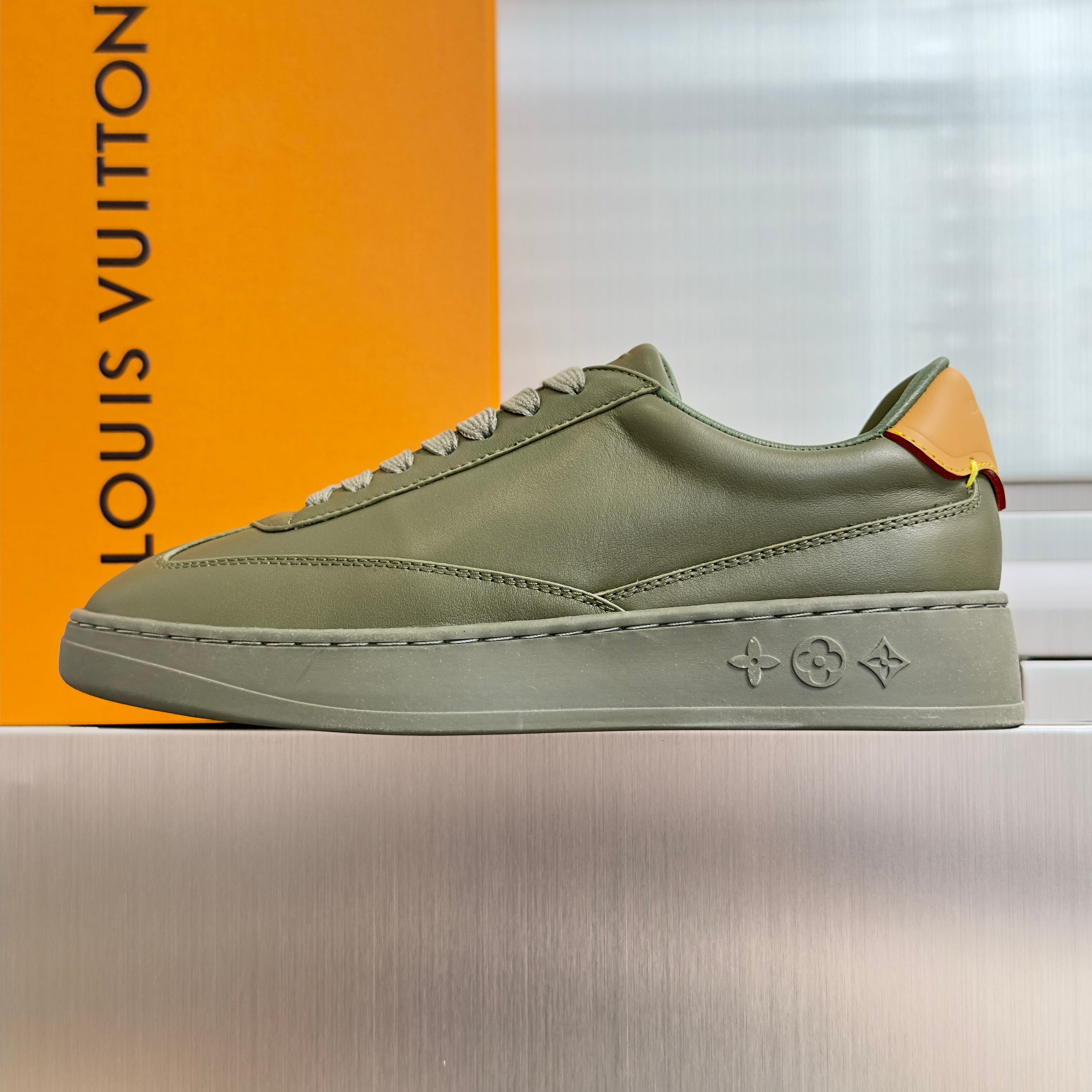 LV 26S LOW TOP SNEAKERS IN OLIVE GREEN CALFSKIN