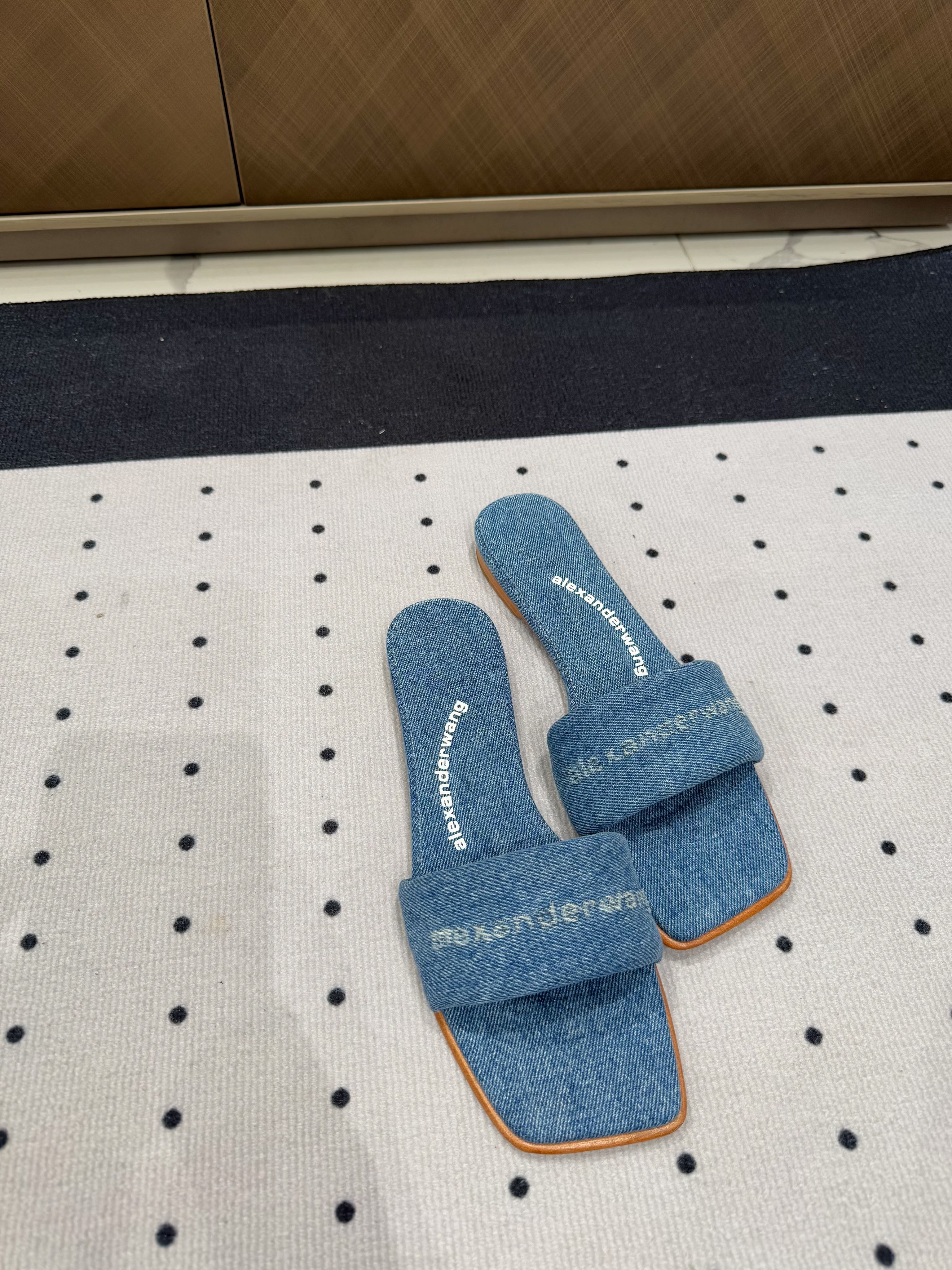 VY POOL SANDAL IN CERULEAN BLUE DENIM