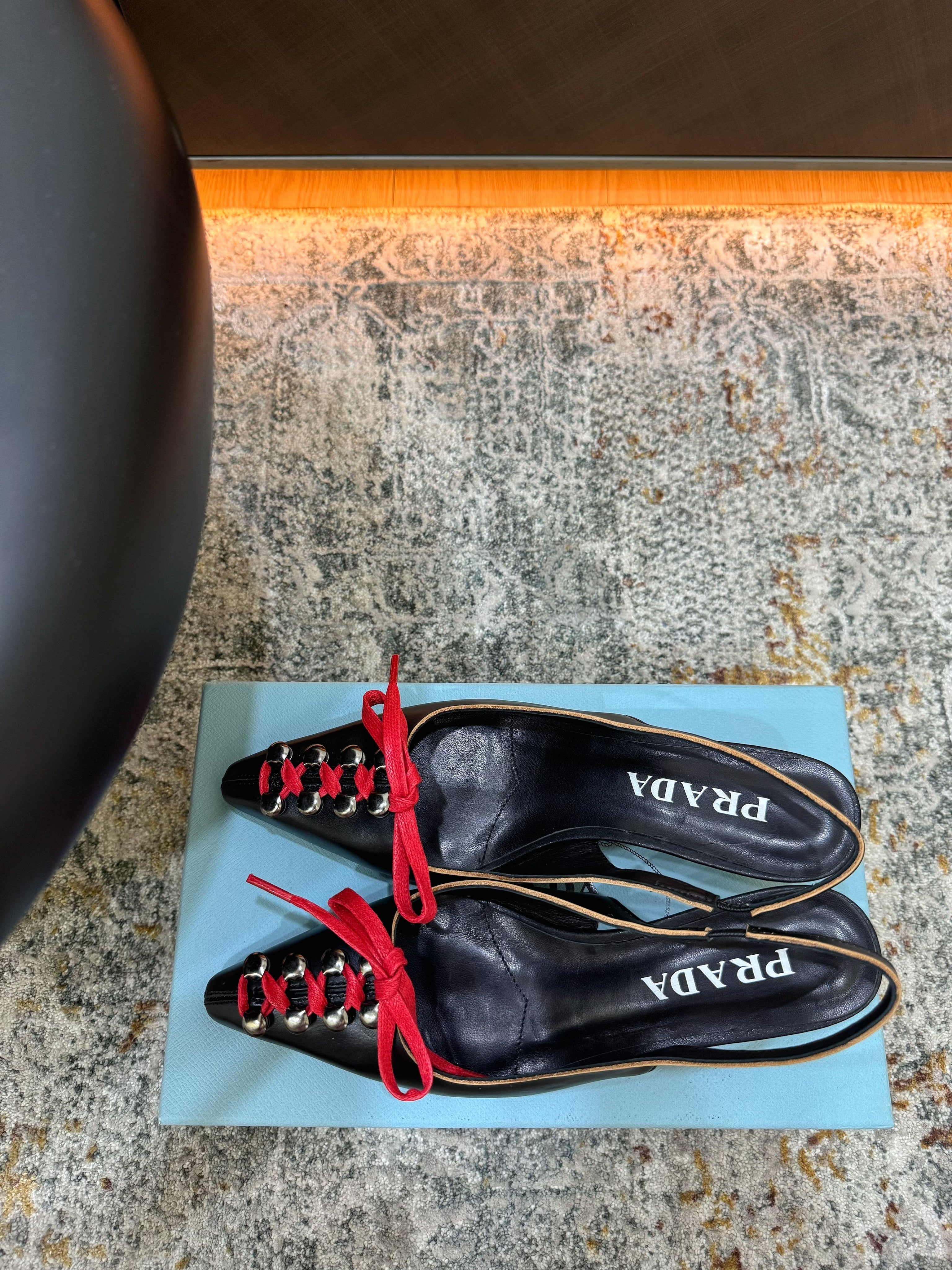 PRADA 26S LACE UP SLINGBACK PUMPS 55MM IN BLACK CALFSKIN WITH RED LACES