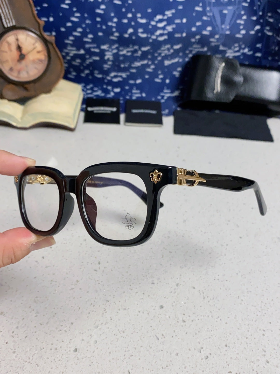 CHROME HEARTS SUNGLASSES IN BLACK ACETATE 837126