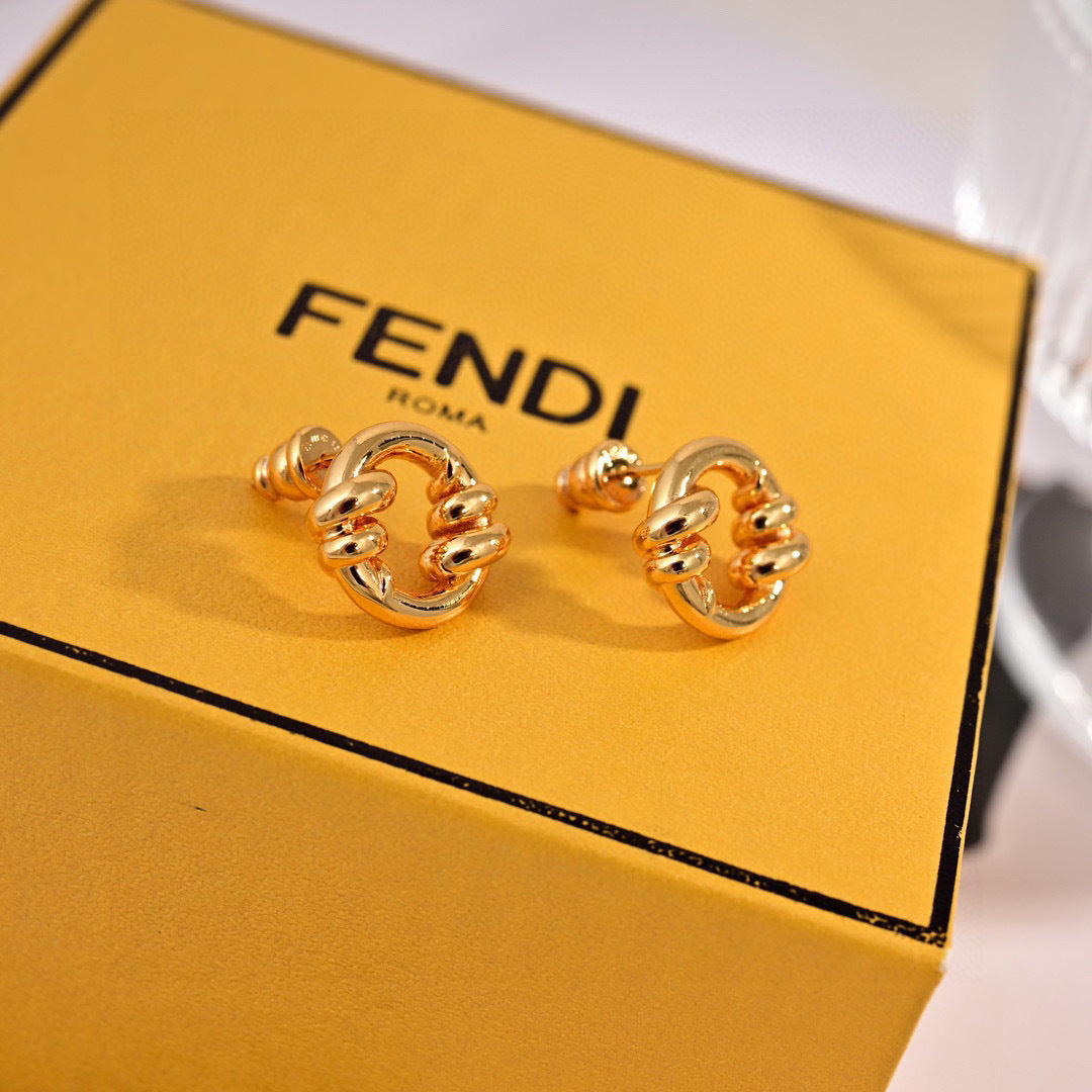 FENDI 26S KNOT HOOP EARRINGS IN GOLD TONE METAL 625596