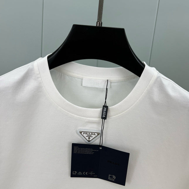 PRADA 26S SHORT SLEEVED T-SHIRT 717