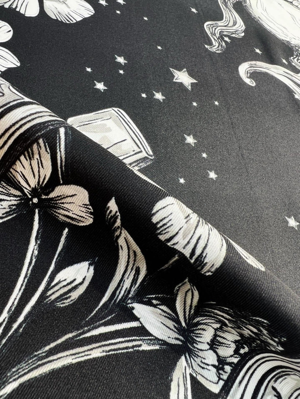 DIOR 26S SCARF 90CM IN SILK 274733
