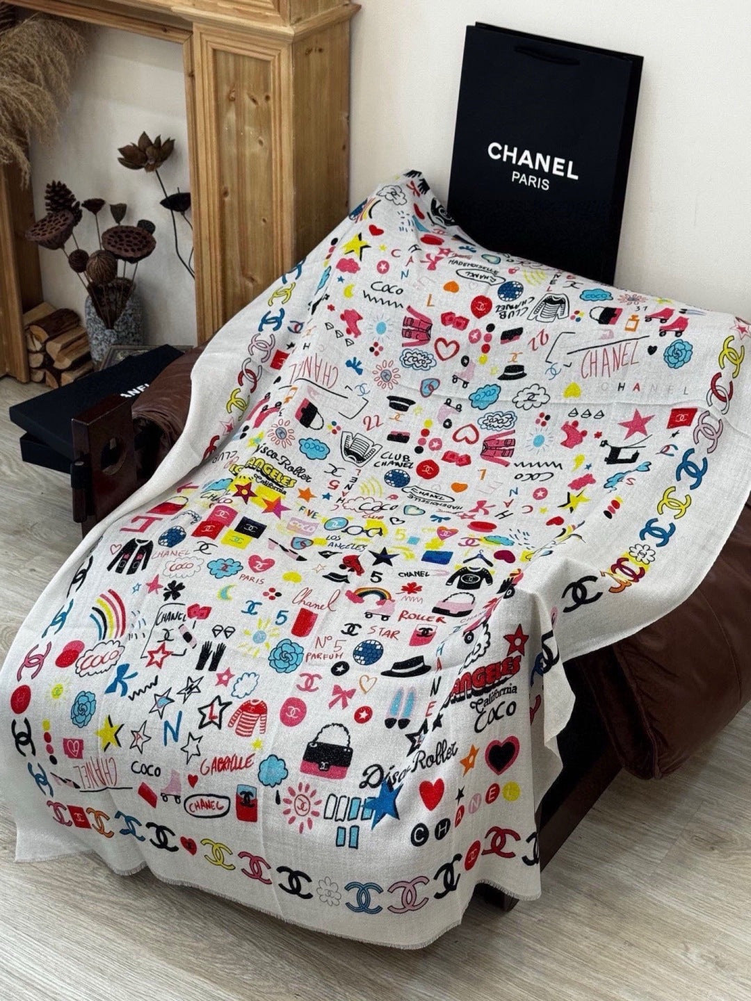 CHANEL 26S SCARF 200 IN CASHMERE AND SILK 307209