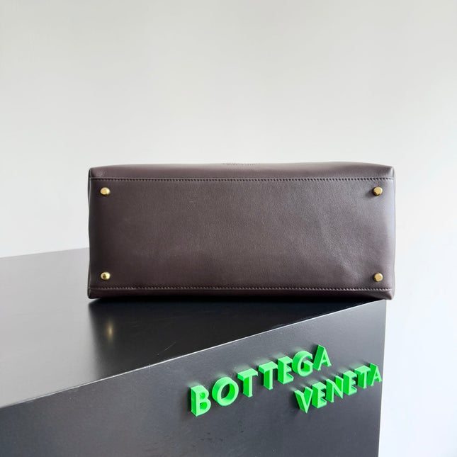 MEDIUM CIAO CIAO 34 IN BROWN CALFSKIN