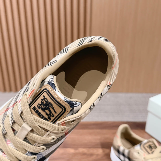 BURBERRY 26S SNEAKERS IN LIGHT BEIGE CANVAS PLAID