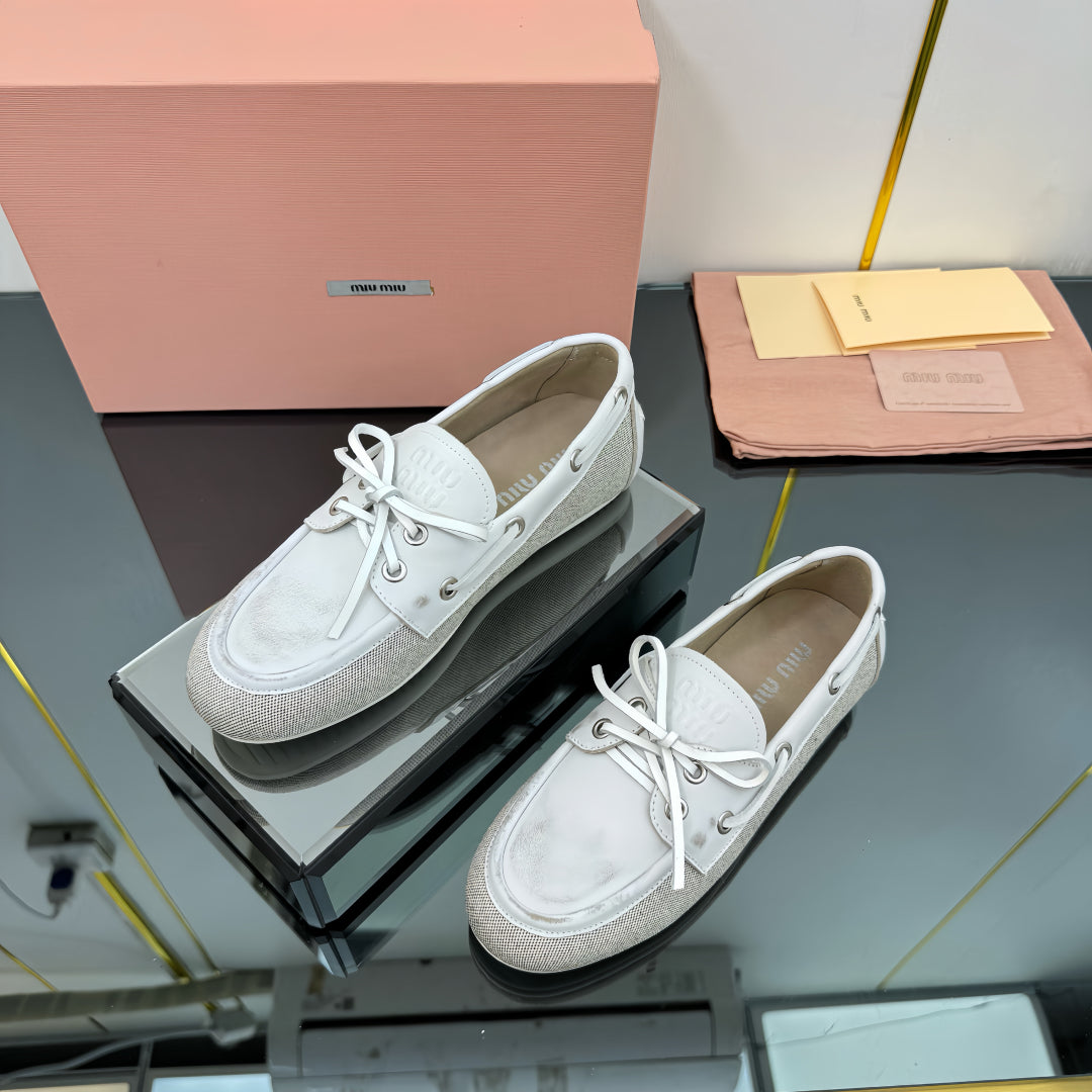 BOAT SHOES IN OFF WHITE CALFSKIN AND CANVAS