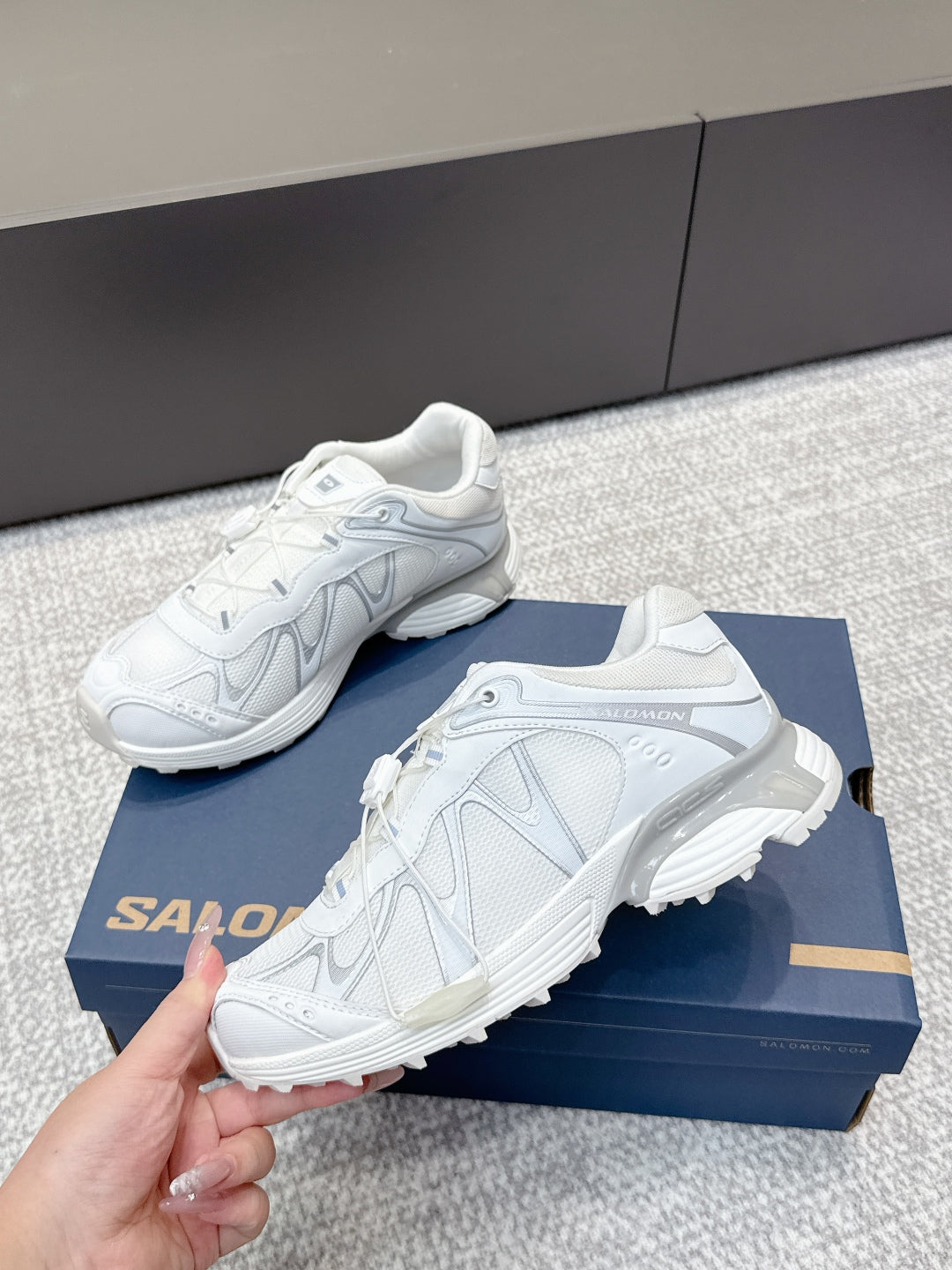 ALO 25S SALOMON XT WHISPER 40 MM IN WHITE MESH FABRIC