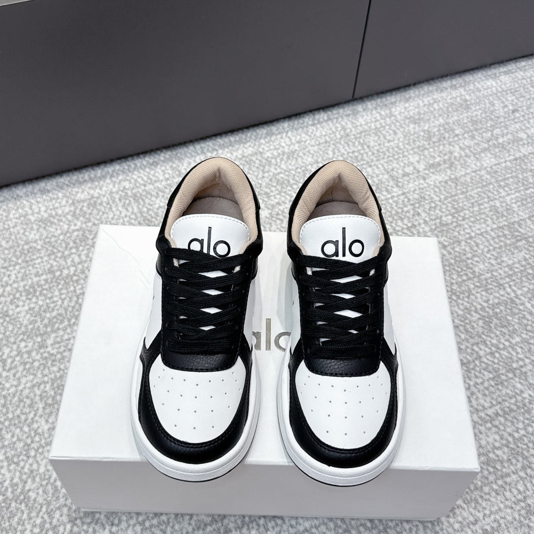 ALO 25S SNEAKER IN BLACK AND WHITE LAMBSKIN