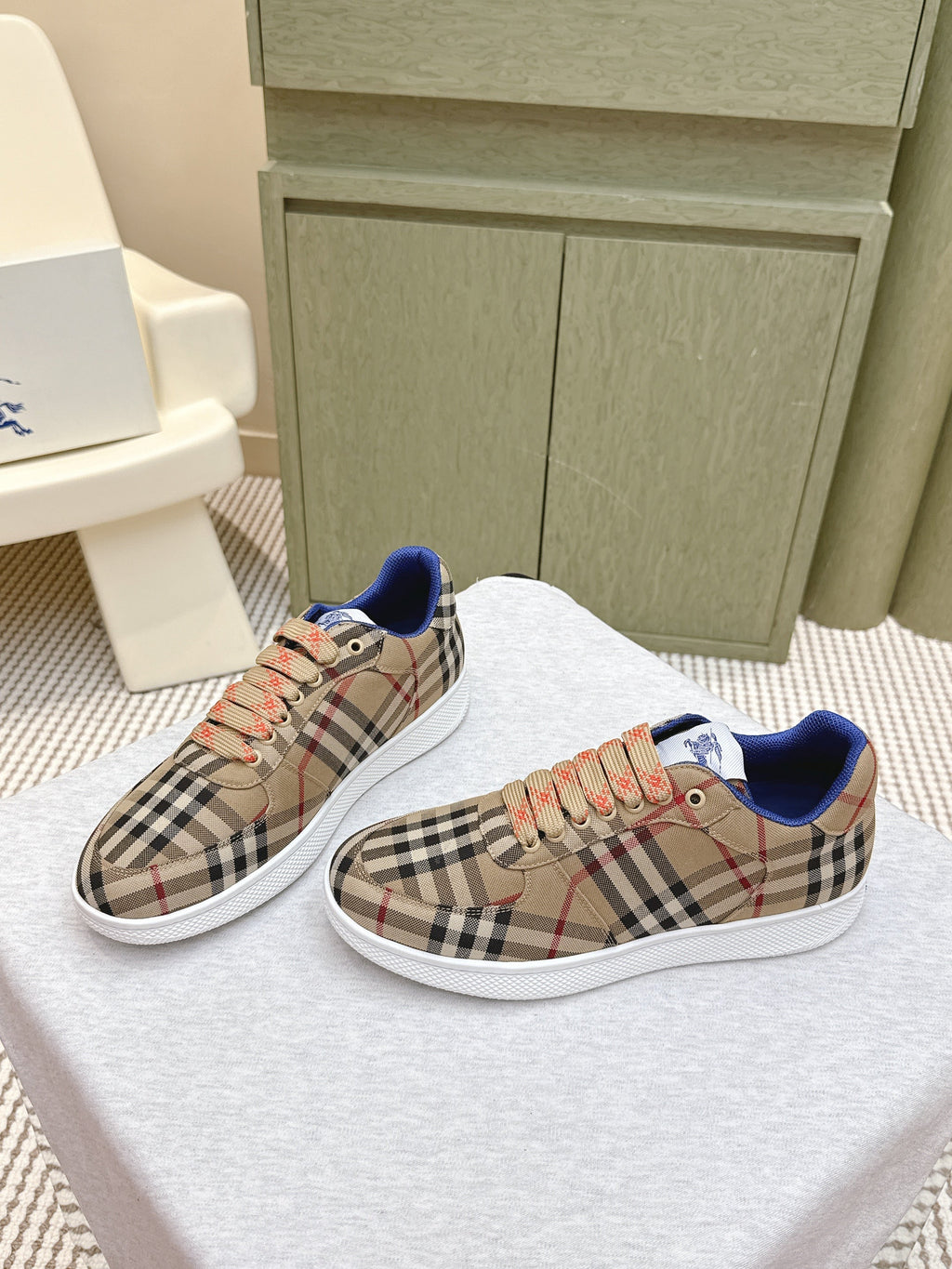 BURBERRY 26S PLAID TERRACE SNEAKERS IN LIGHT BROWN CANVAS STYLE 13