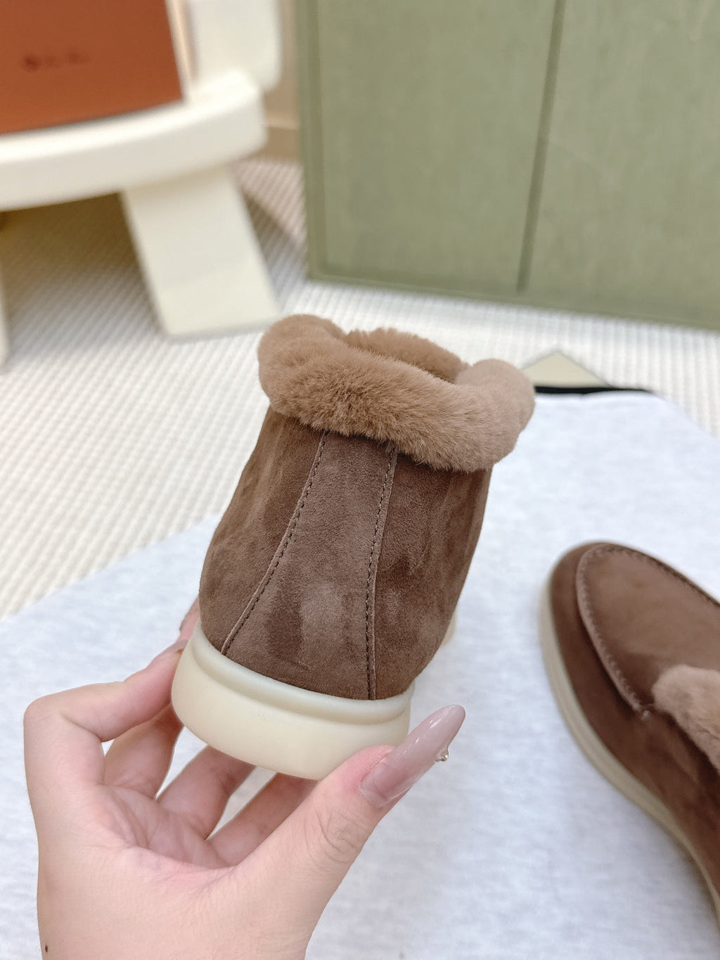 LP 25S SUMMER CHARMS WALK LOAFERS IN BROWN SUEDE AND FLEECE