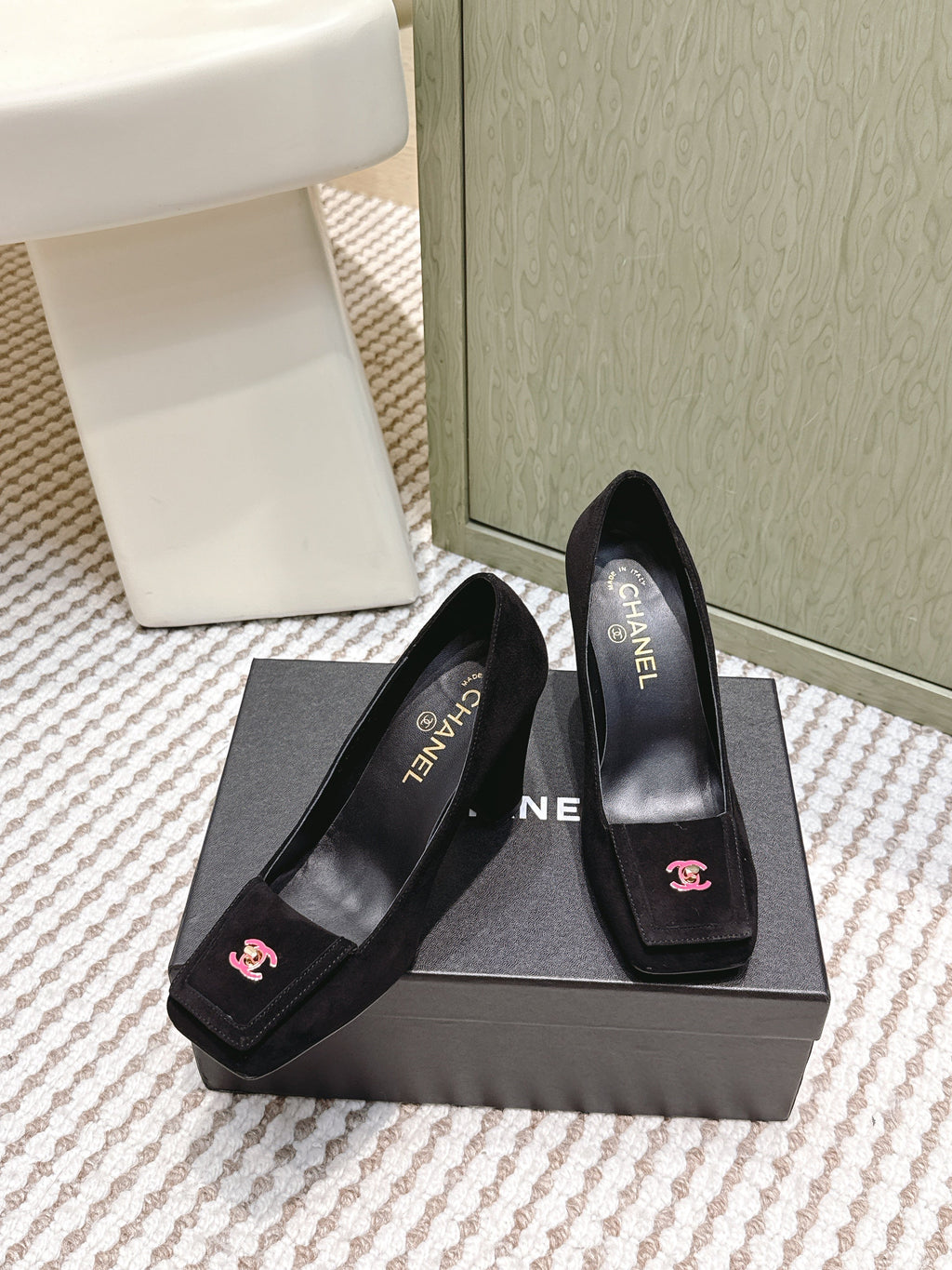 CHANEL 25S SLINGBACK SHOES 90MM IN BLACK SUEDE SQUARE TOE PINK HARDWARE