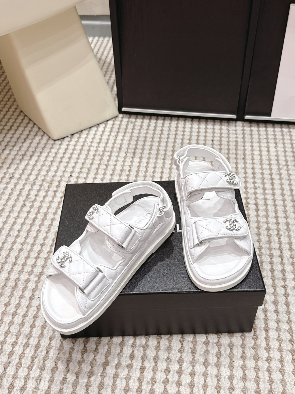 CHANEL 26S QUILTED DAD SANDALS IN WHITE CALFSKIN