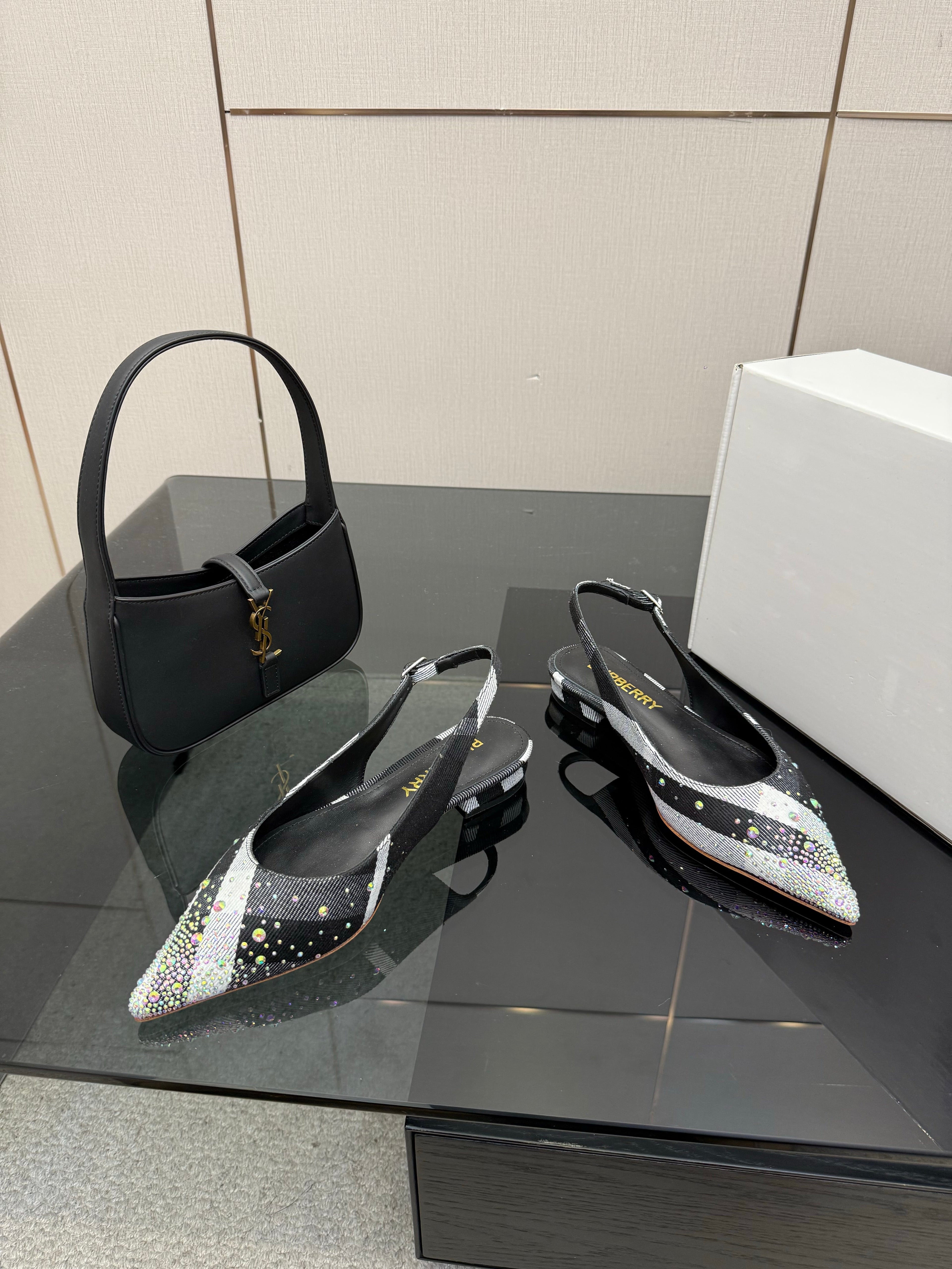 BURBERRY 26S SLINGBACK IN STRIPED COLOR COORDINATION FABRIC STYLE 3