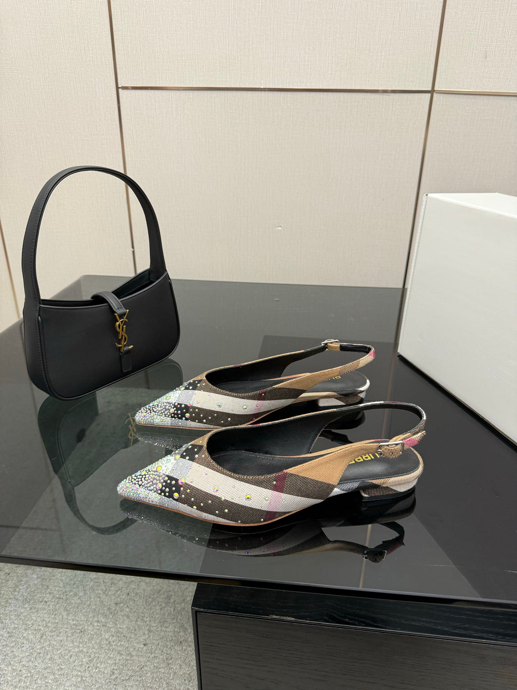 BURBERRY 26S SLINGBACK IN STRIPED COLOR COORDINATION FABRIC