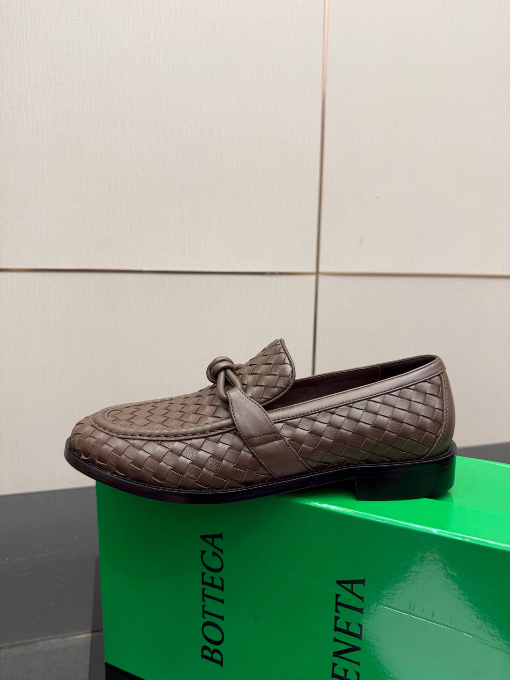 BOTTEGA VENETA 26S LOAFERS IN BROWN TECHNICAL WOVEN CALFSKIN