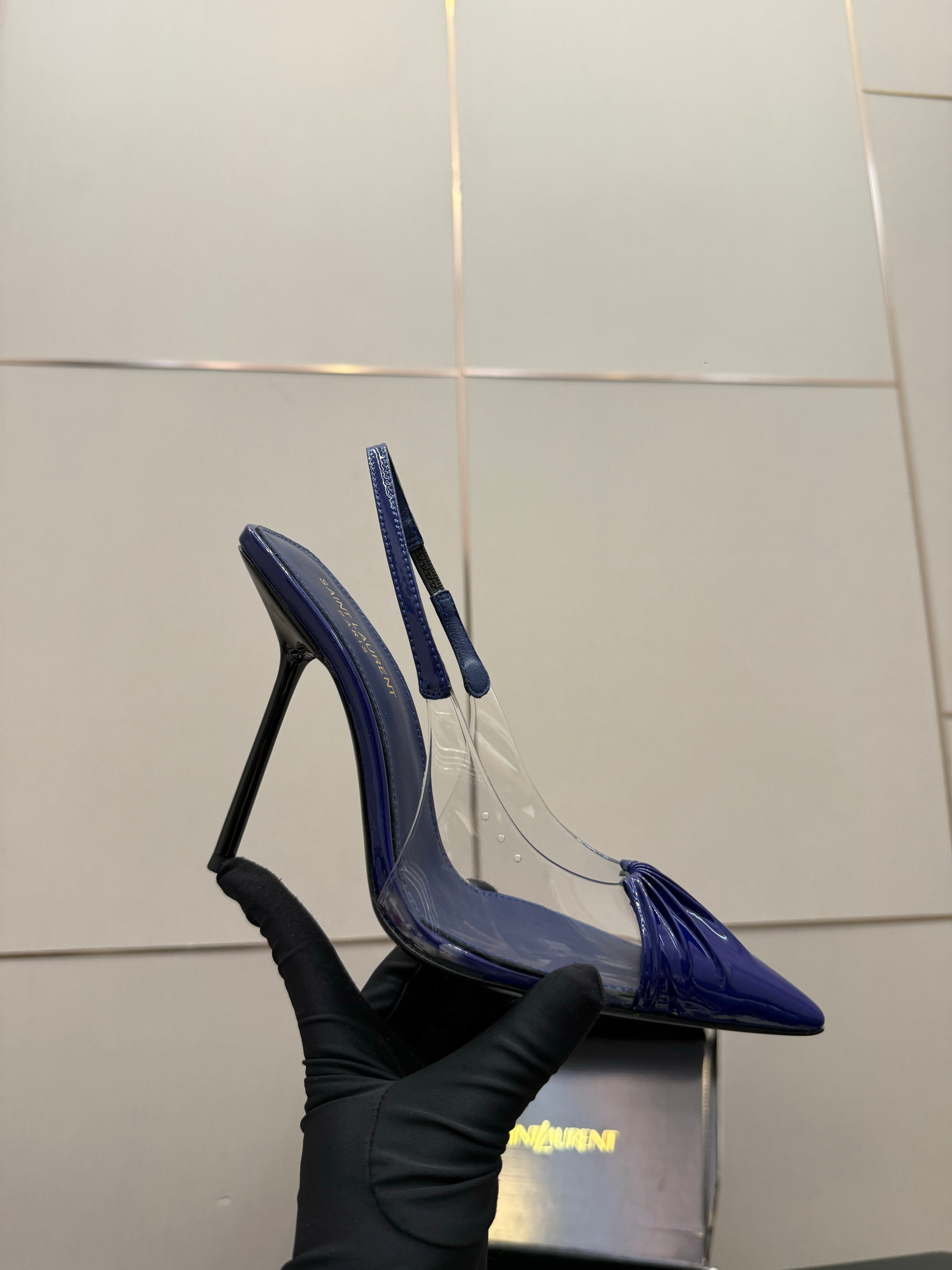 YSL 26S PLEATED SLINGBACK HEELS 105 MM IN NAVY BLUE GLOSSY CALFSKIN AND PVC