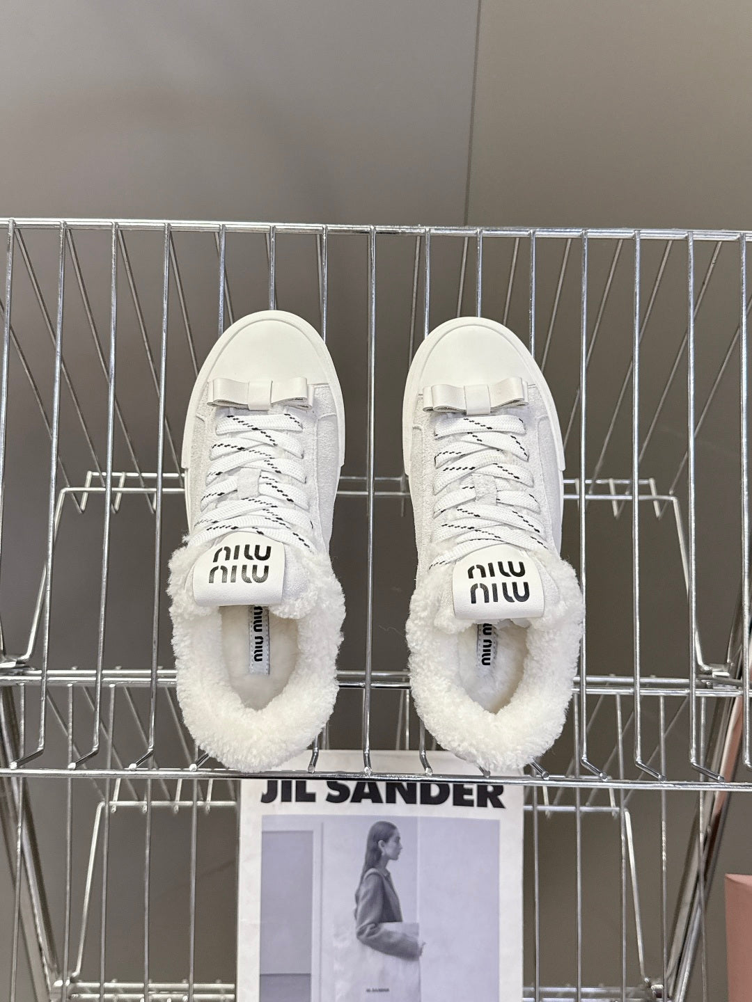 MIUMIU 25S SNEAKERS IN WHITE SUEDE WITH SHEARLING