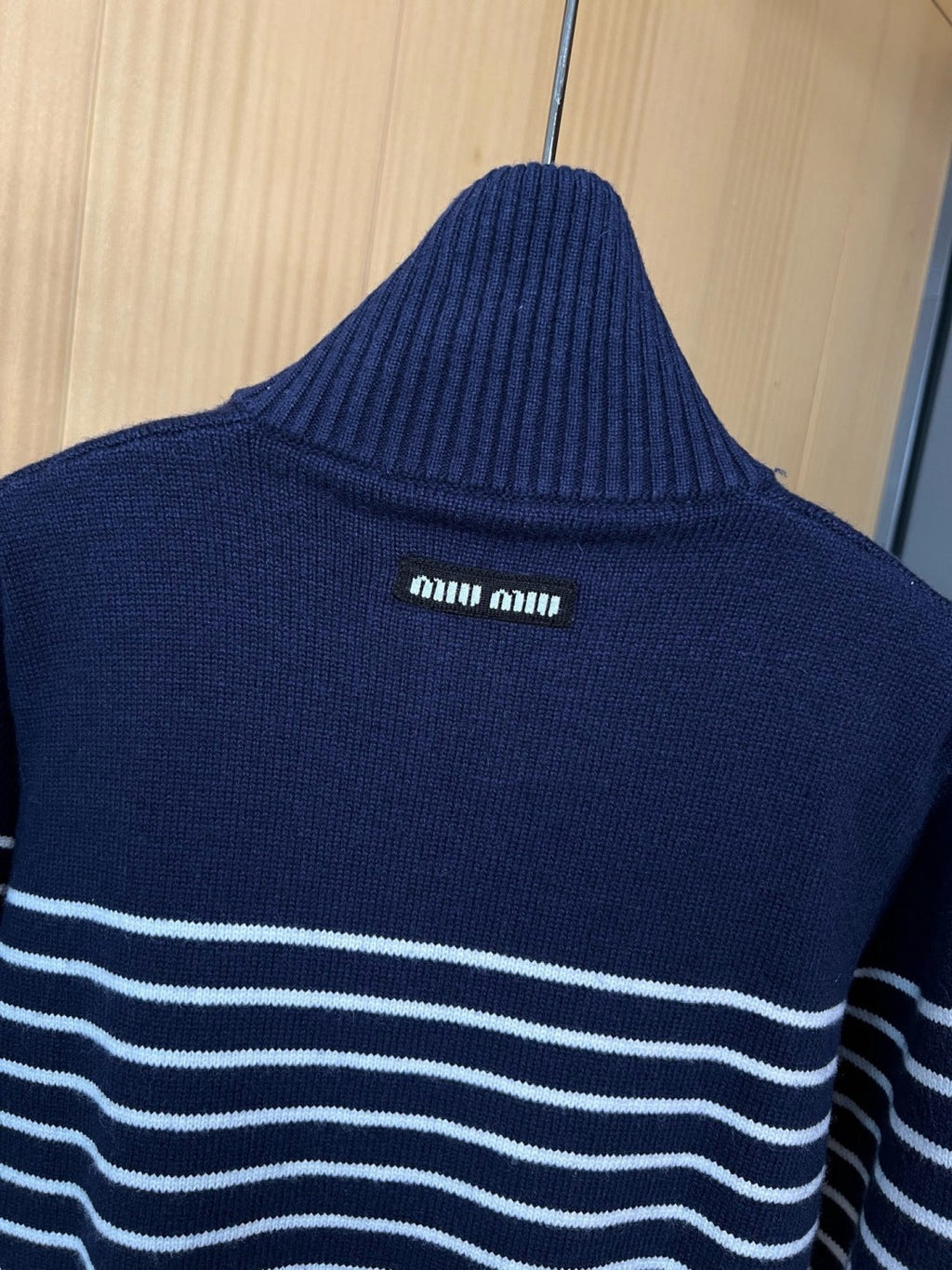 MIUMIU PULLOVER SWEATER STYLE 244