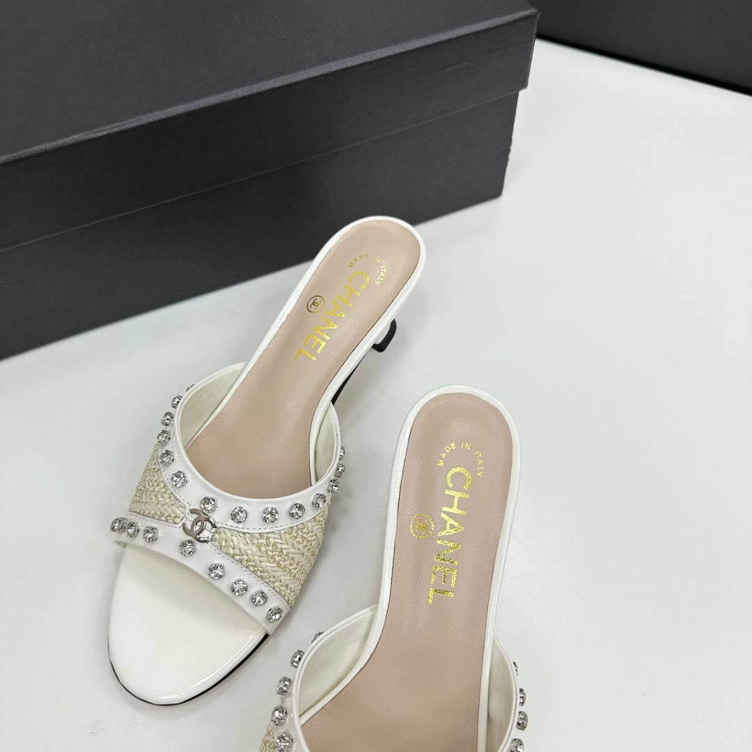 CC HIGH HEEL 25S 50 MM IN WHITE RAFFIA AND CALFSKIN WITH CRYSTALS