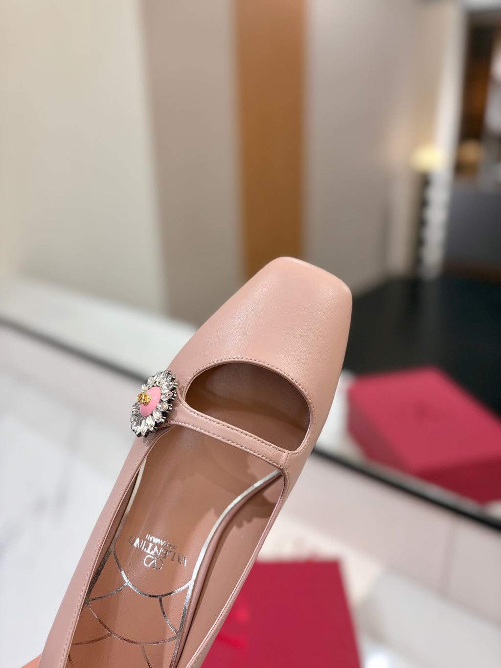 VALENTINO 26S MARY JANE FLATS IN NUDE PINK CALFSKIN WITH CRYSTAL FLOWER