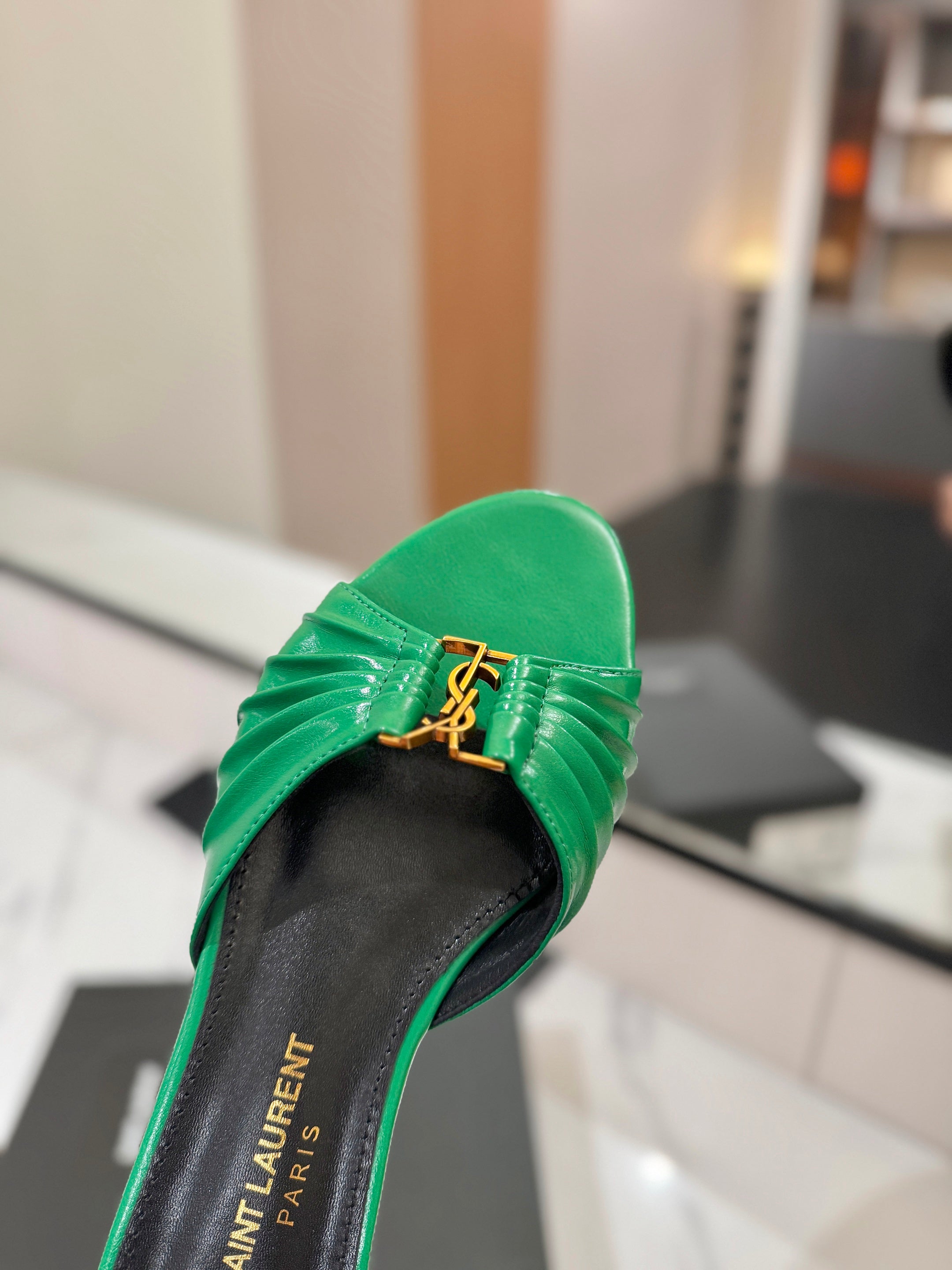 YSL 26S BABYLONE FLAT MULES IN GREEN LAMBSKIN