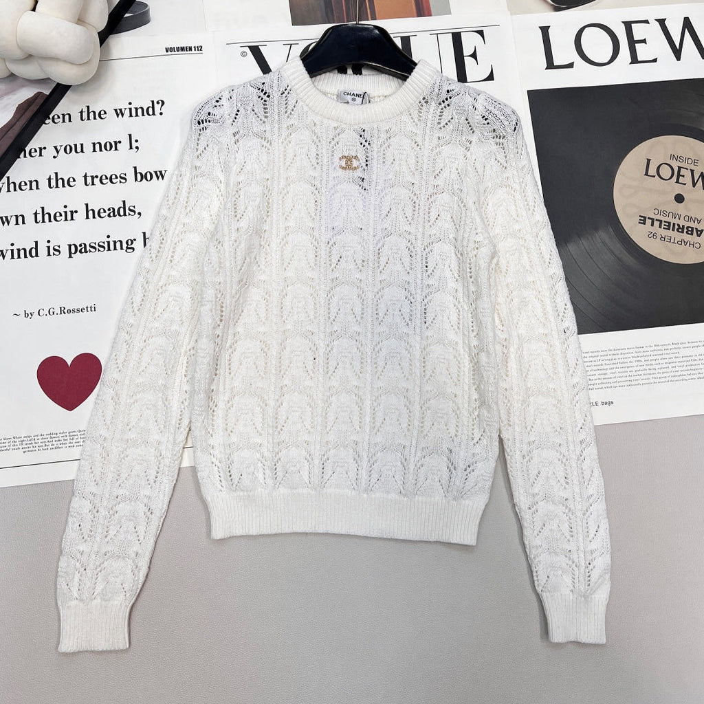 CHANEL 25S LONG-SLEEVE SWEATER 441