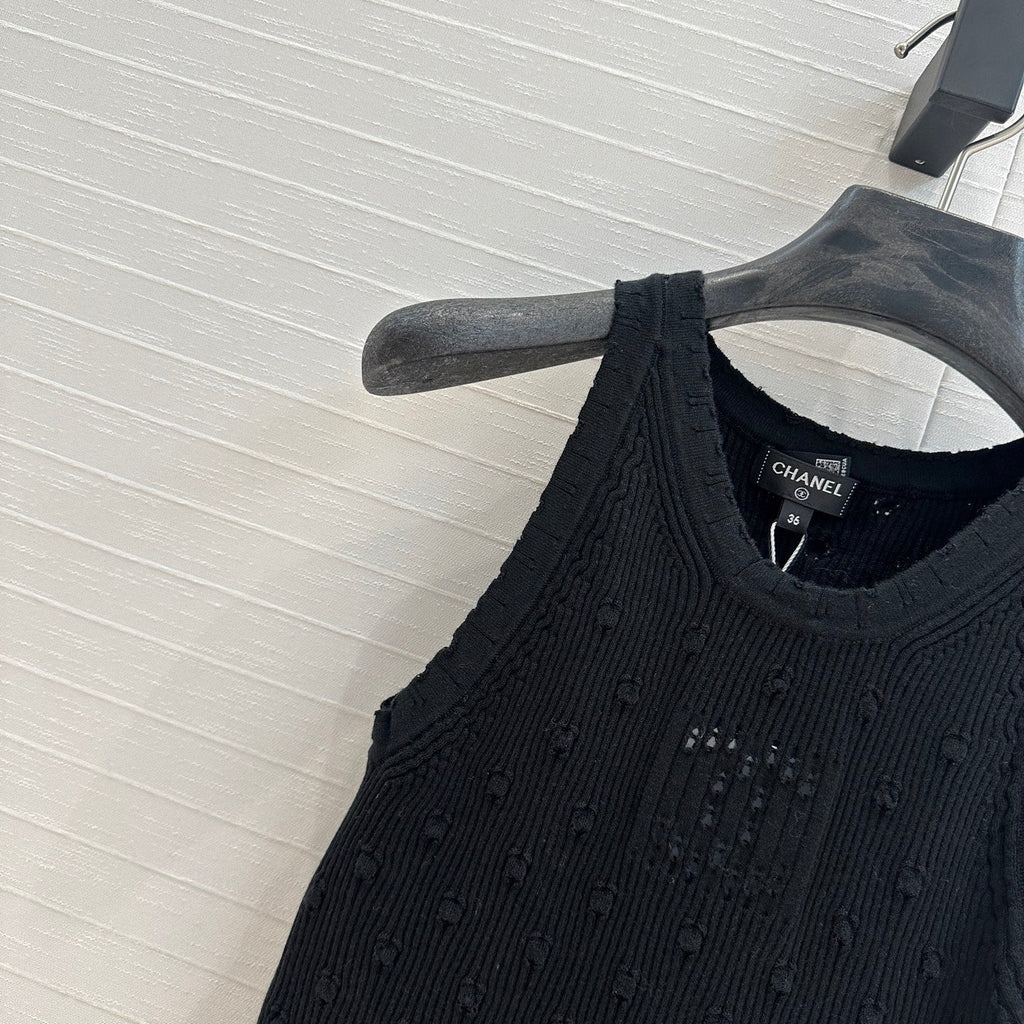 CC 25 Knitted Vest Black Cotton