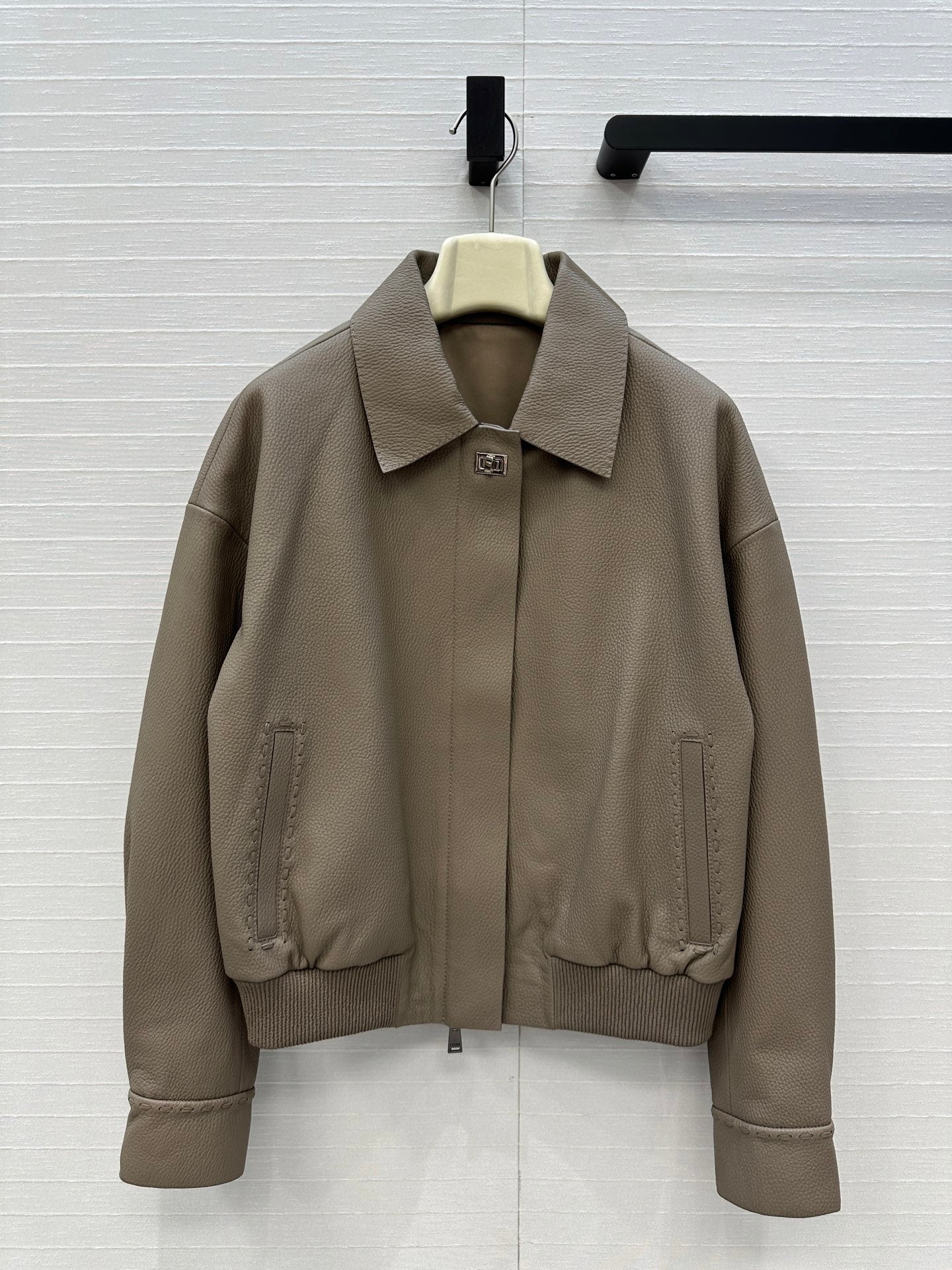 FENDI PREMIUM LEATHER JACKET 276190