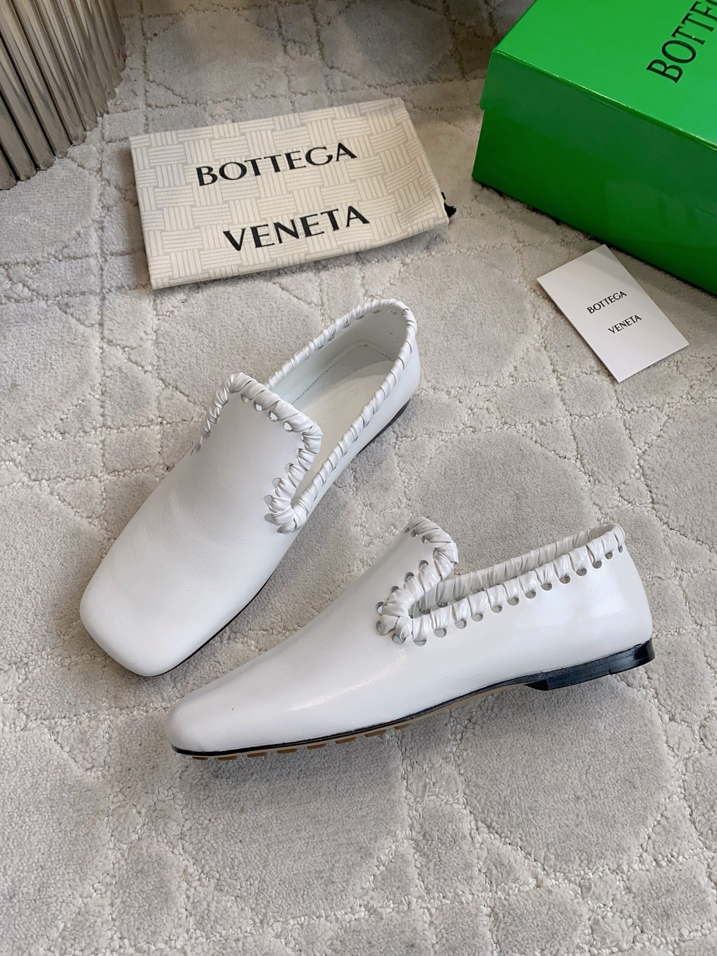 BOTTEGA VENETA 26S SABATO LOAFERS IN WHITE CALFSKIN