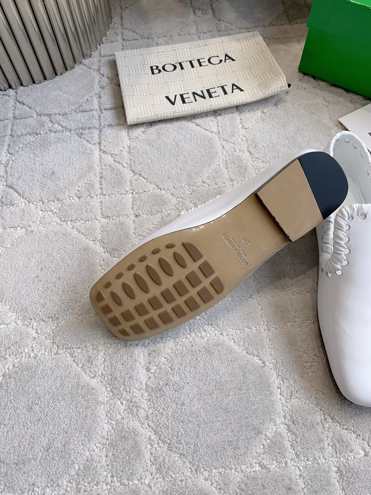 BOTTEGA VENETA 26S SABATO LOAFERS IN WHITE CALFSKIN