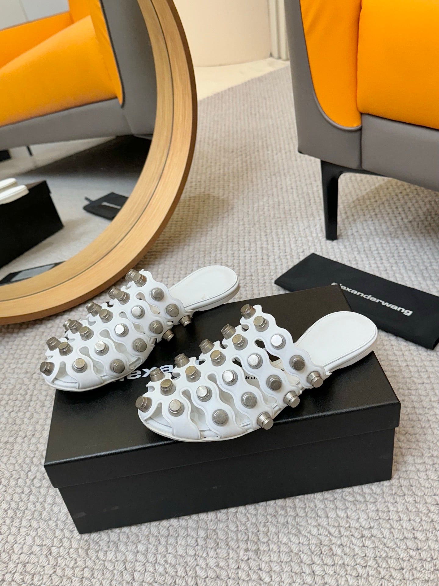RHODES STUDDED REXA CAGE SLIDE IN WHITE LAMBSKIN