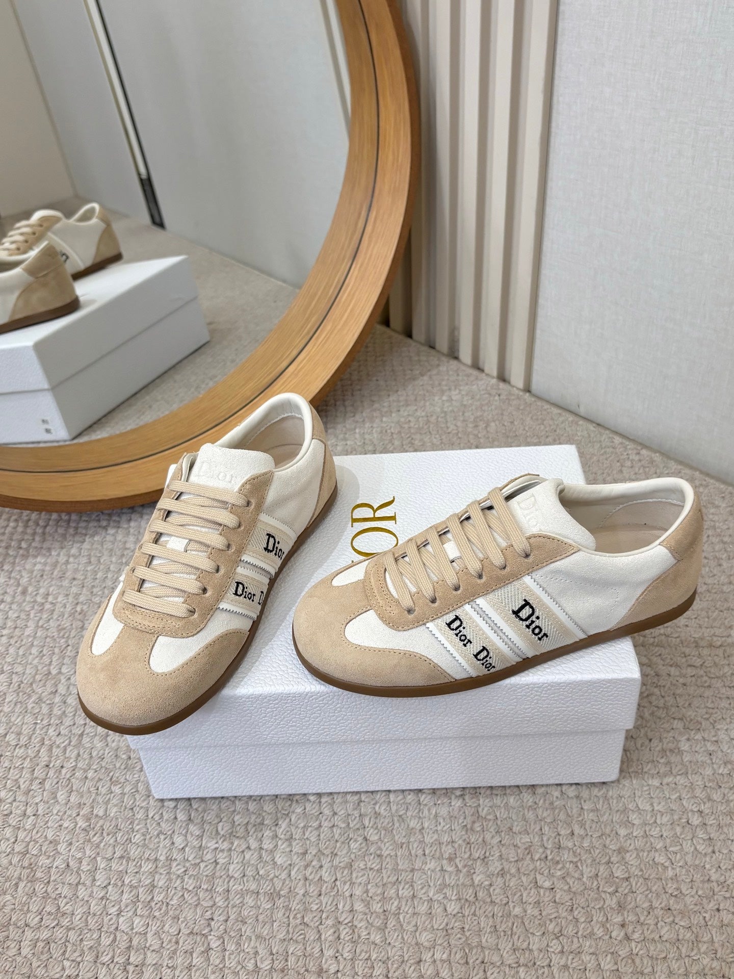 DIOR 26S SNEAKERS IN BEIGE MIX WHITE SUEDE