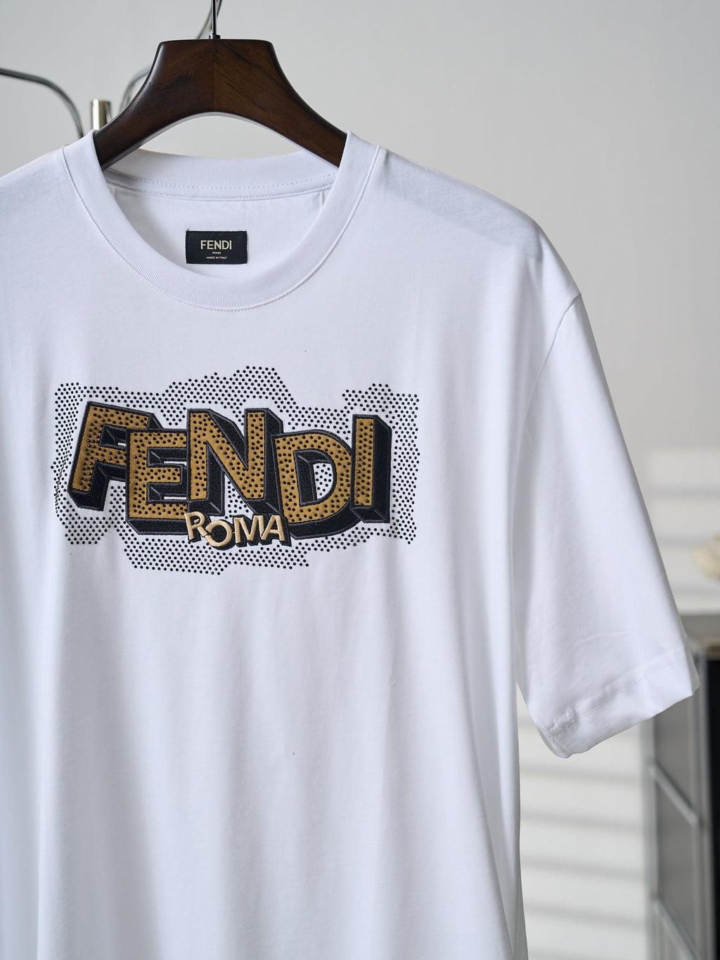 FENDI 26S SHORT SLEEVE T-SHIRT 122