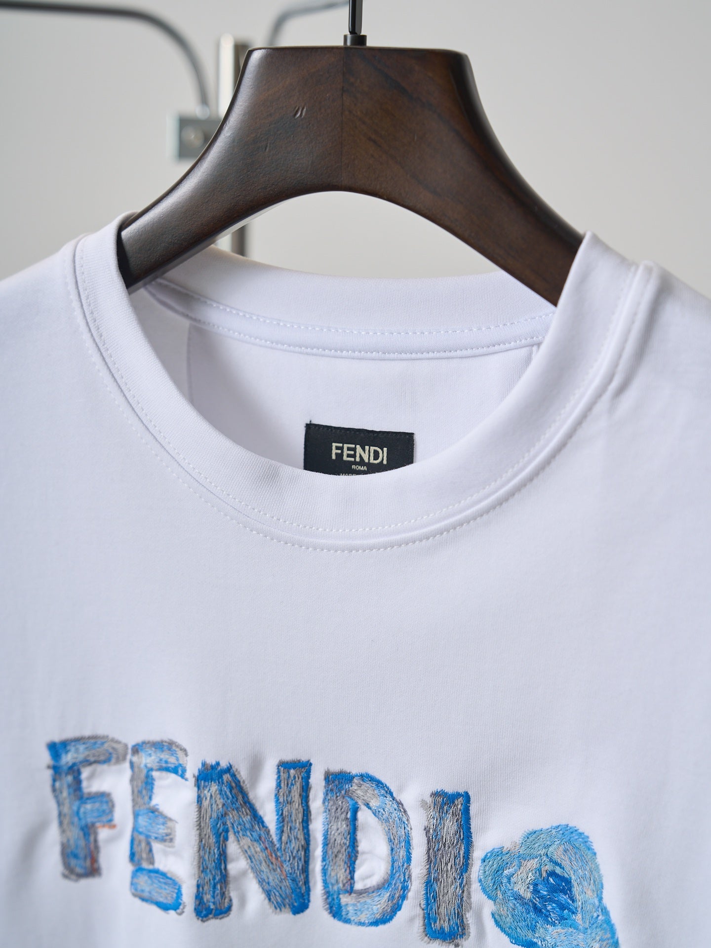 FENDI 26S SHORT SLEEVE T-SHIRT 115