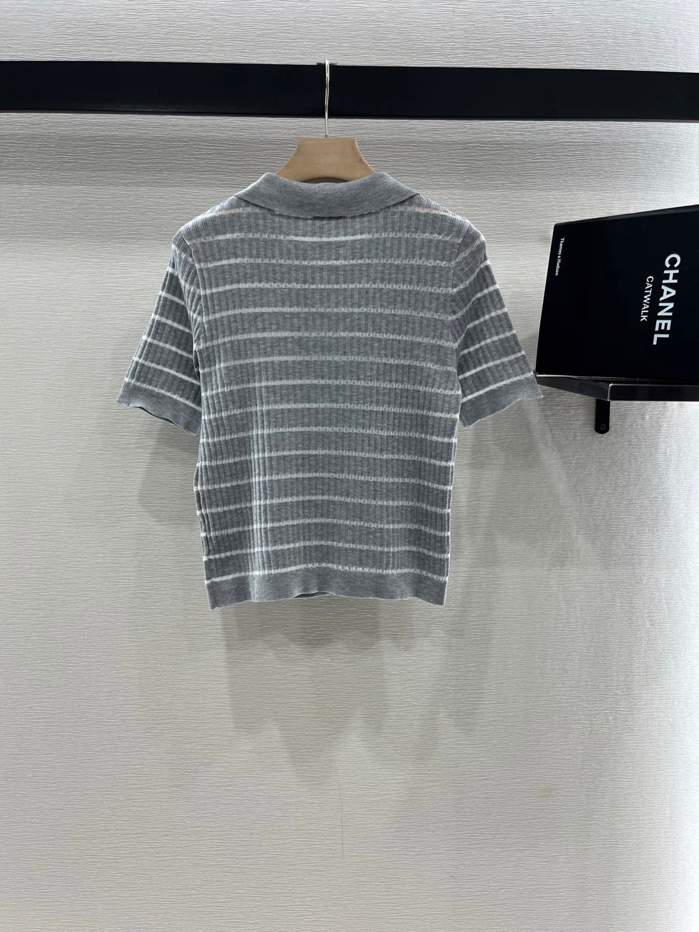 CHANEL SHORT SLEEVE KNIT TOP