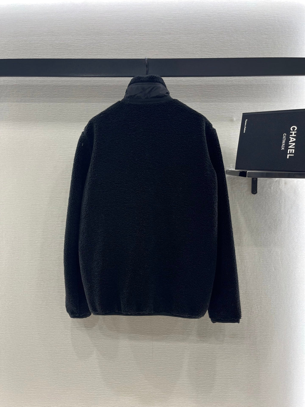 MONCLER 25S JACKET IN BLACK 307586
