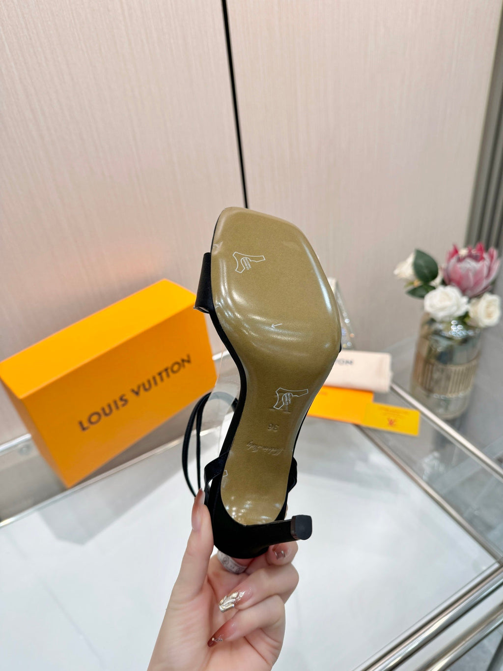 LV 26S HIGH-HEELED SANDALS 90 MM IN BLACK SATIN