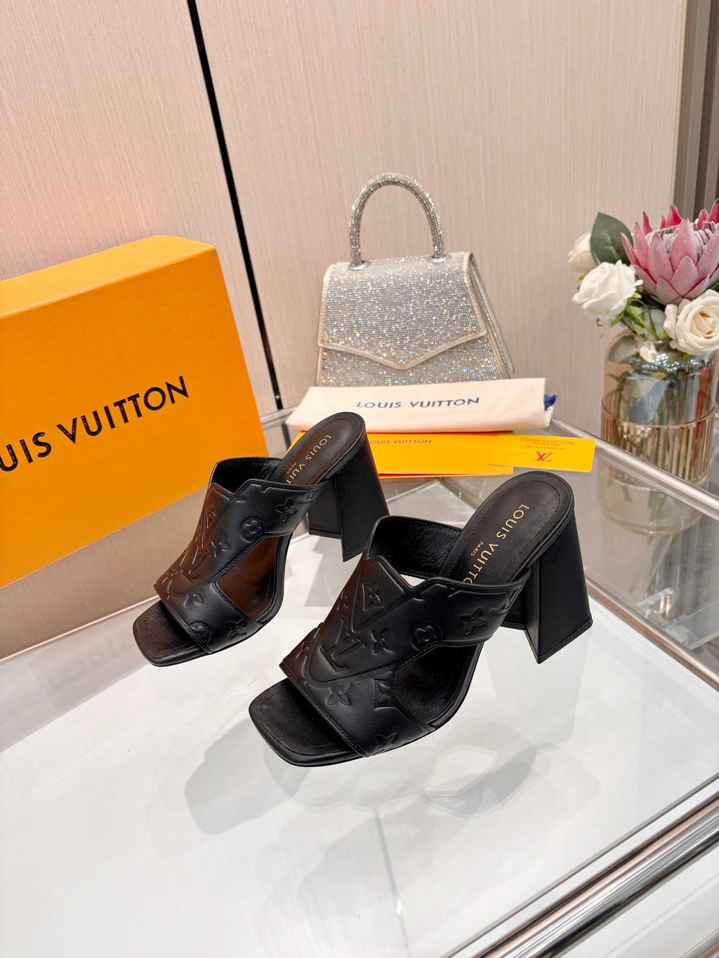 LV 26S HIGH-HEELED SANDALS 90 MM IN BLACK CALFSKIN