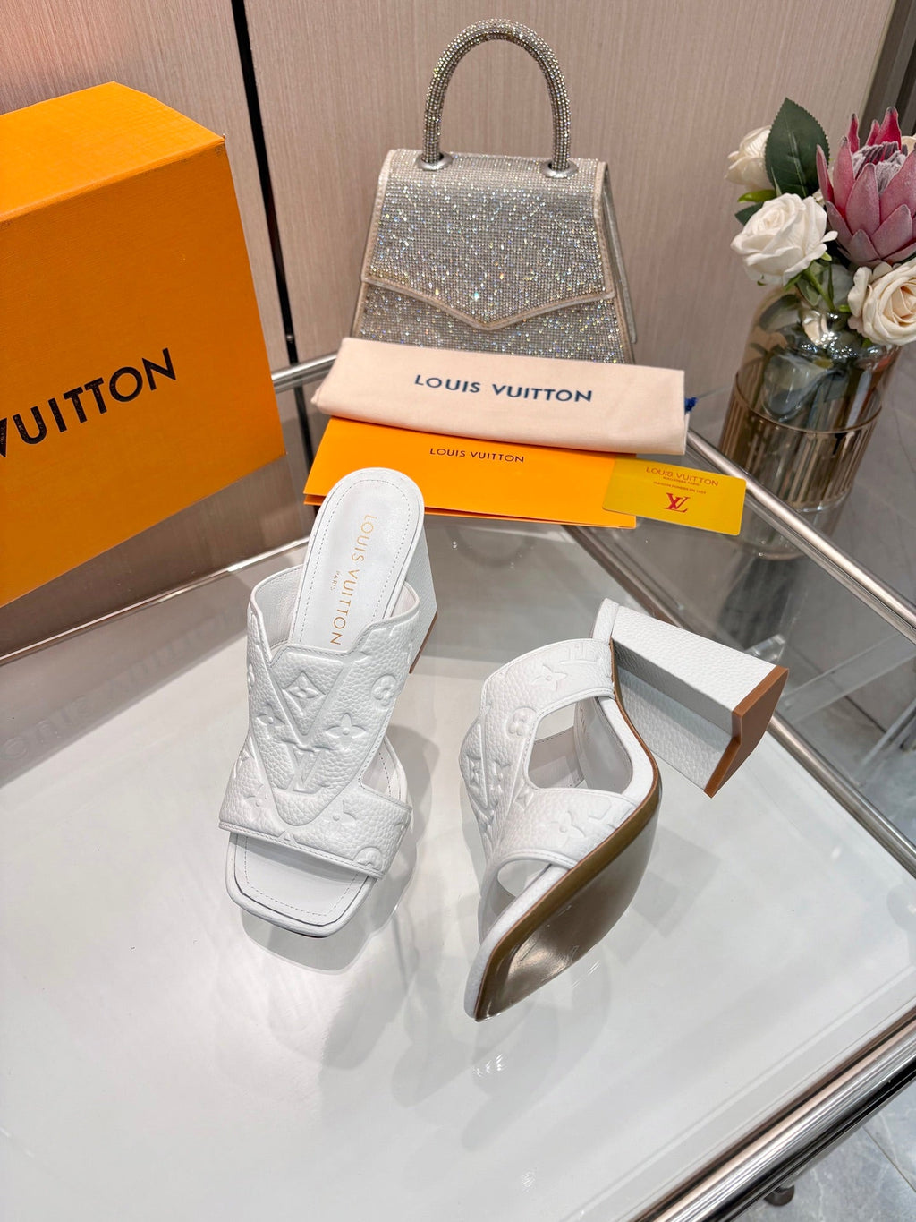 LV 26S HIGH-HEELED SANDALS 90 MM IN WHITE CALFSKIN