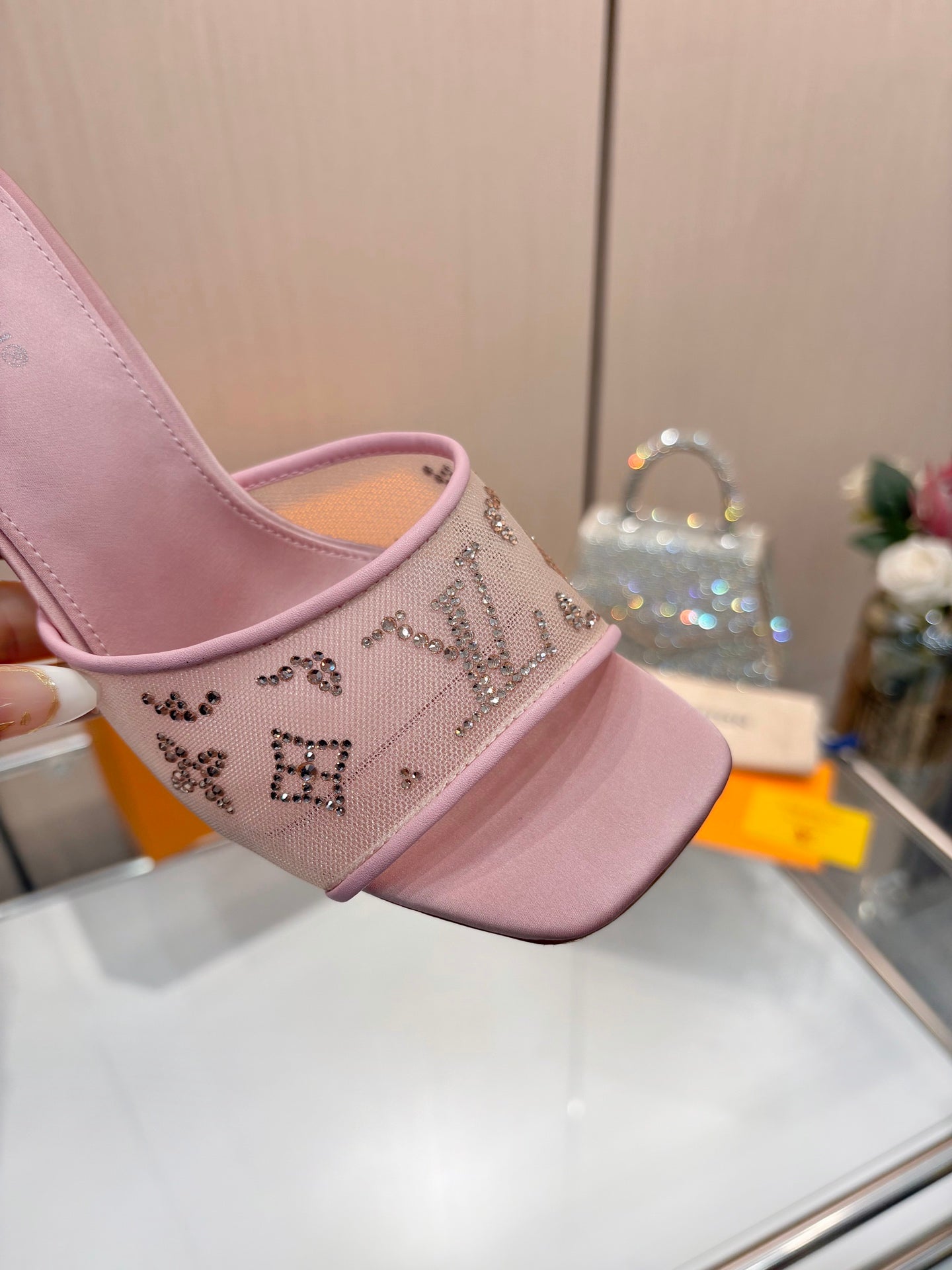 LV 26S MULE HEELS 90 MM IN LIGHT PINK FABRIC AND LAMBSKIN