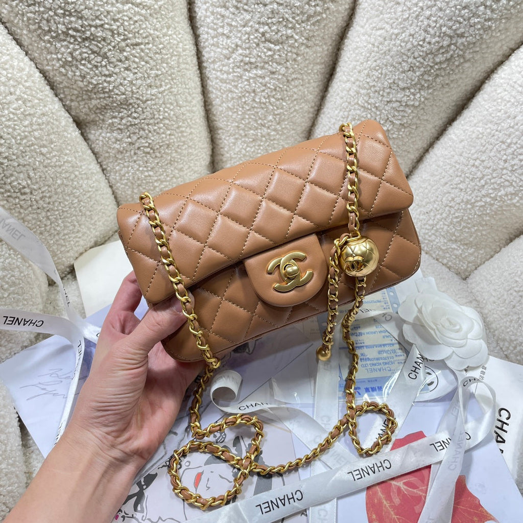 CHANEL 26S FLAP BAG 20 IN BROWN LAMBSKIN