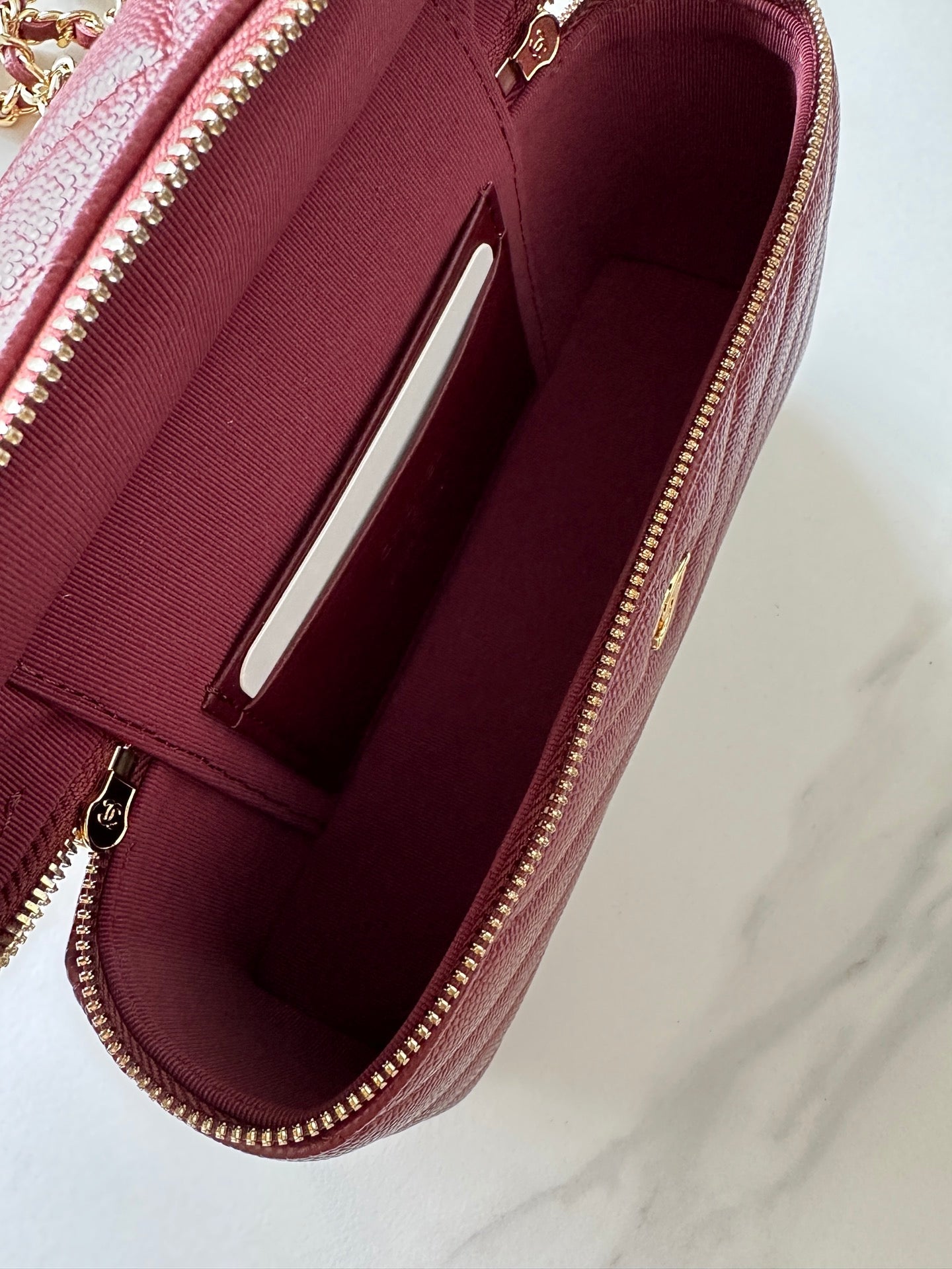 CHANEL 25S VANITY CLASSIC FLAP 17 IN DARK RED CHEVRON QUILTED CALFSKIN GOLD HARDWARE