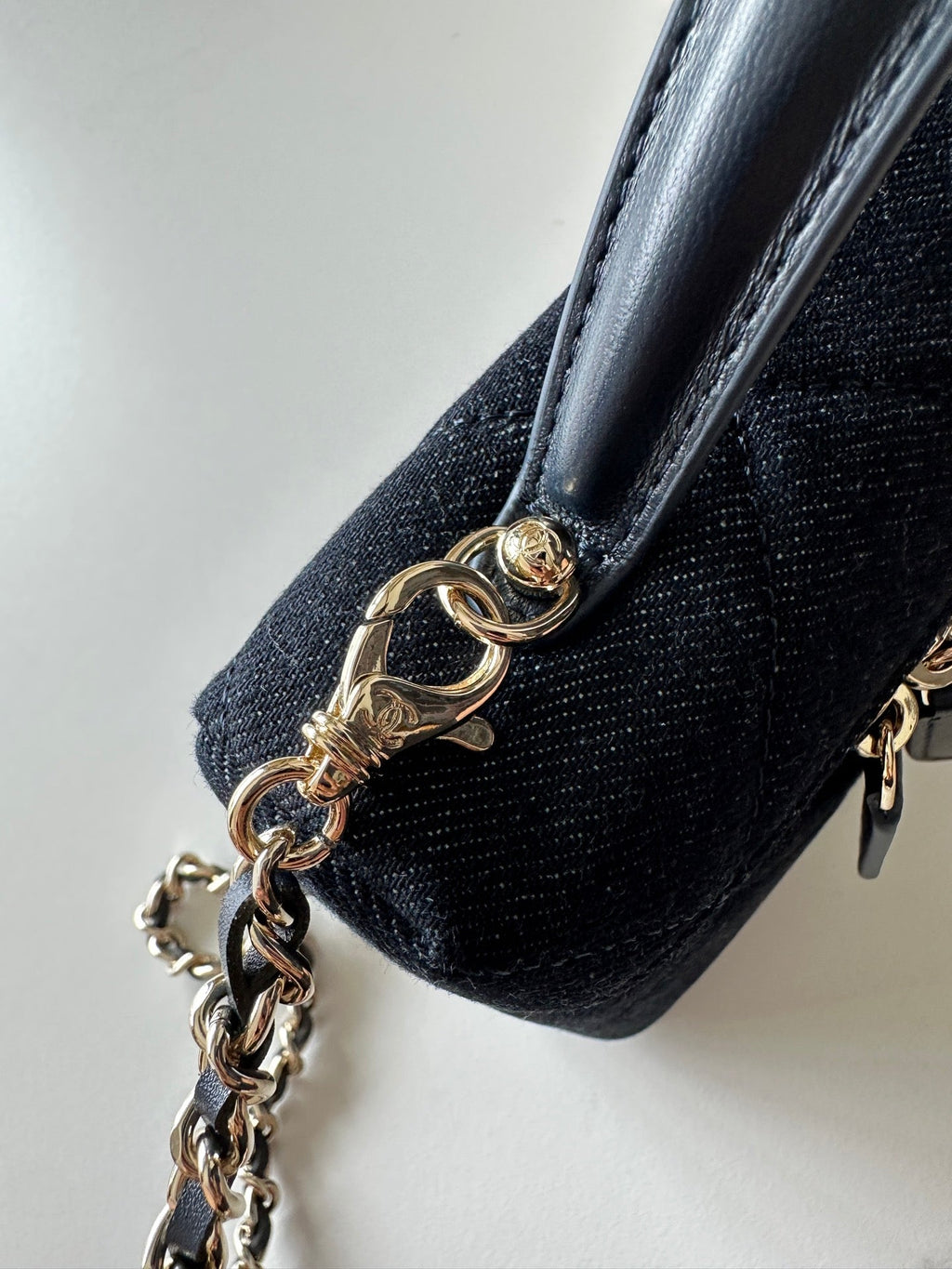 CHANEL 25S VANITY CLASSIC FLAP 17 IN DARK BLUE DENIM GOLD HARDWARE