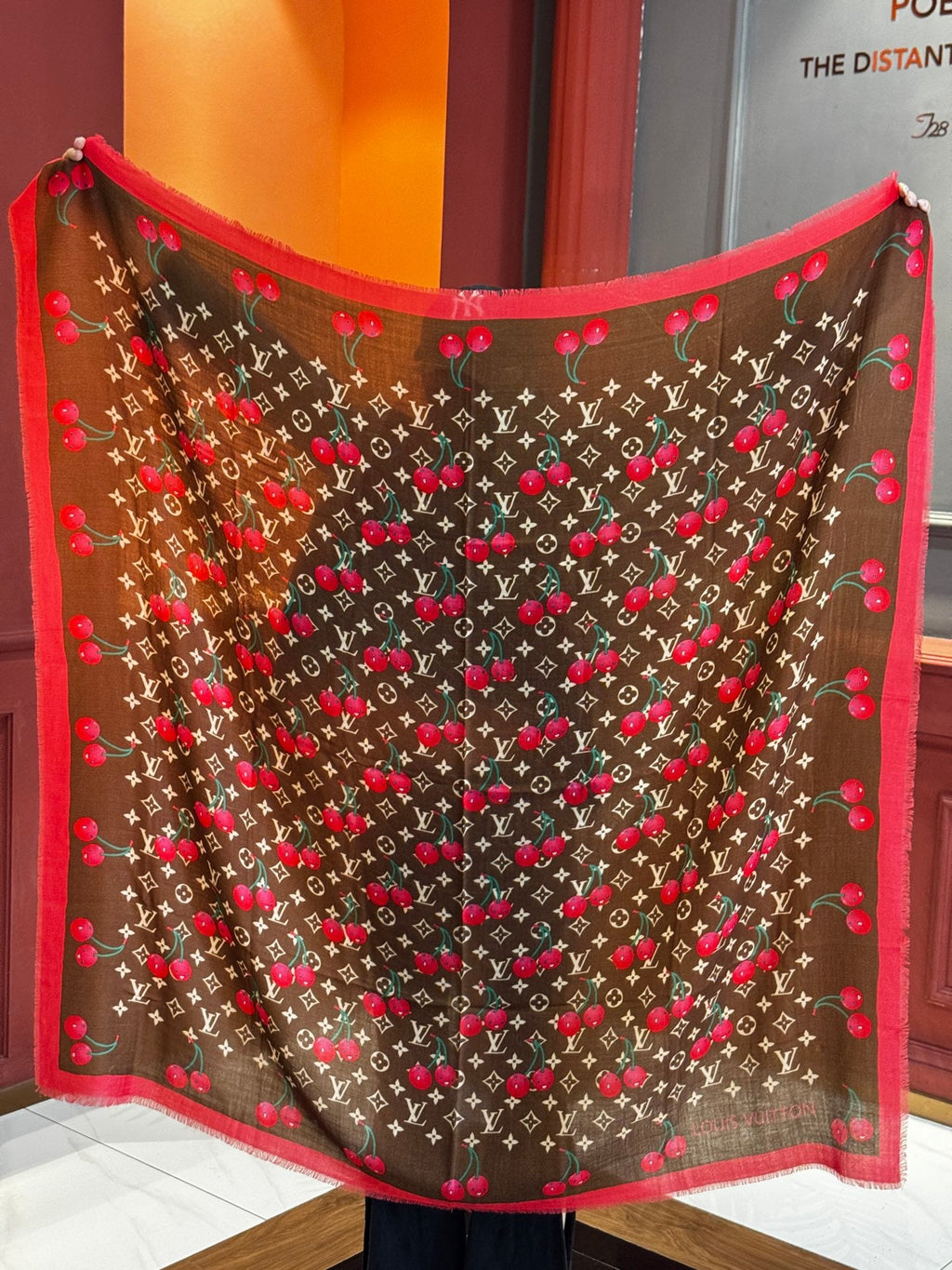 LV SCARF 140 CM IN CASHMERE 721493