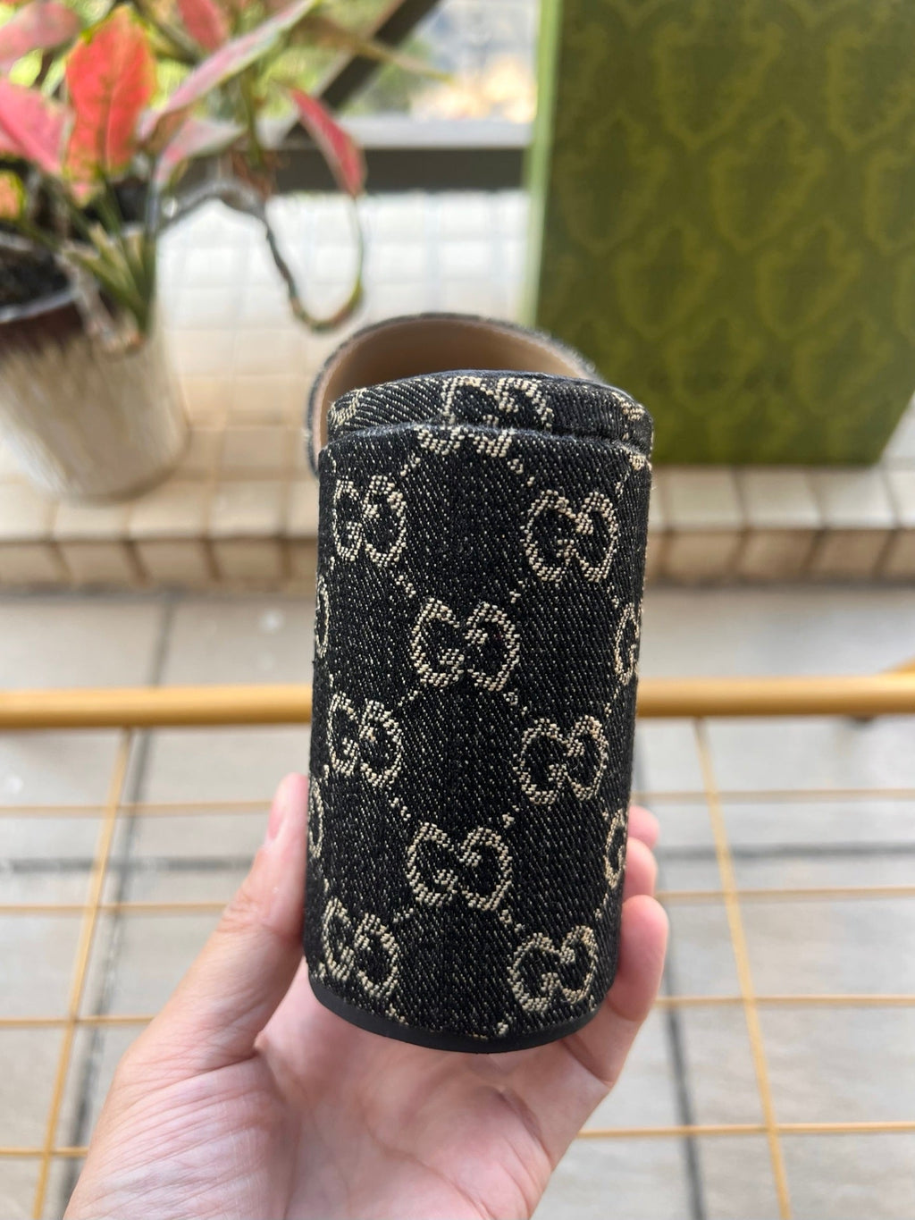 GUCCI 26S WEDGE SANDALS 100 MM IN BLACK DENIM